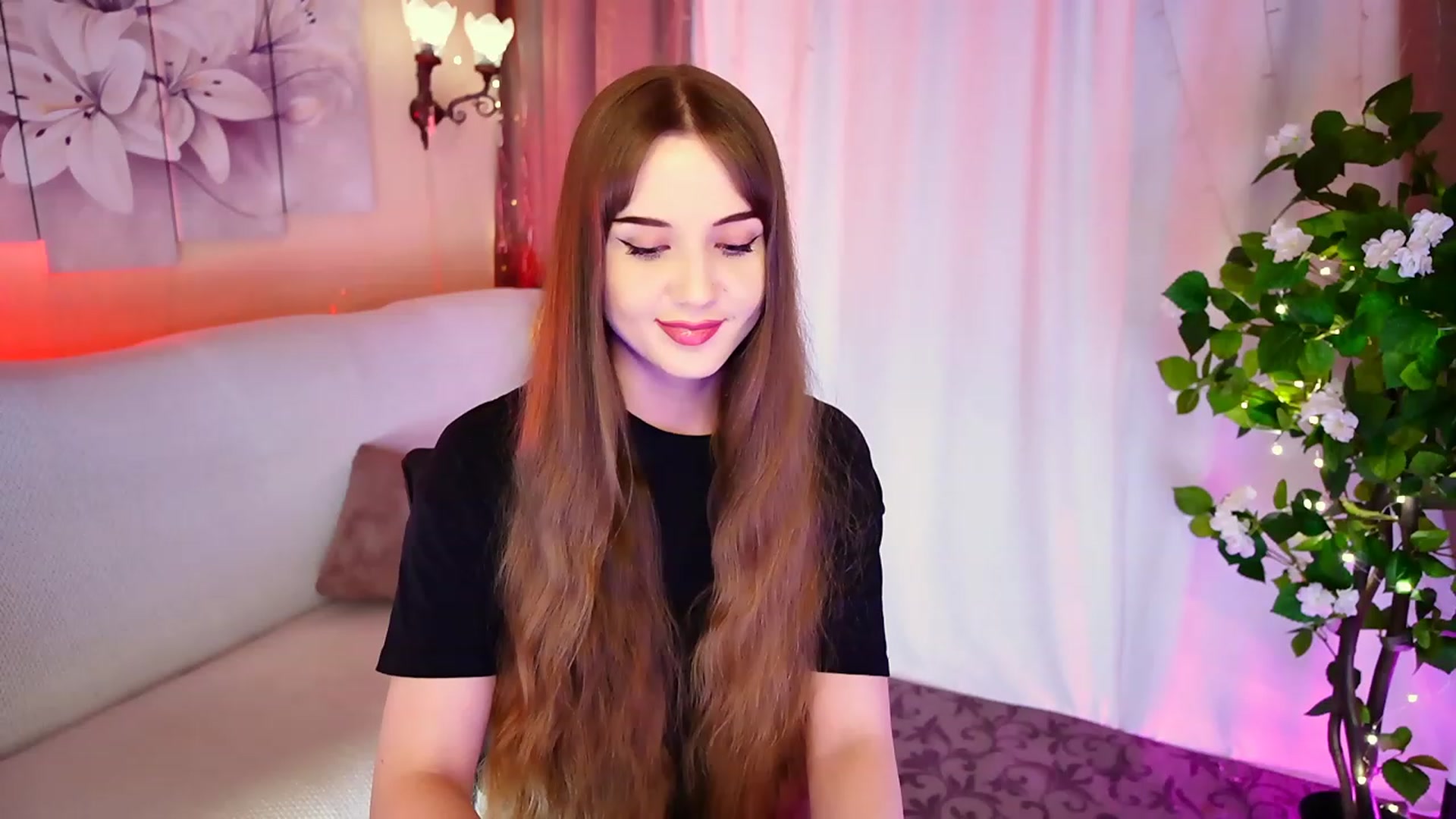 Gallery image thumbnail from Innocent_Soul's myfreecams stream on, 09/09/2023, 18:05 image 19 of 20
