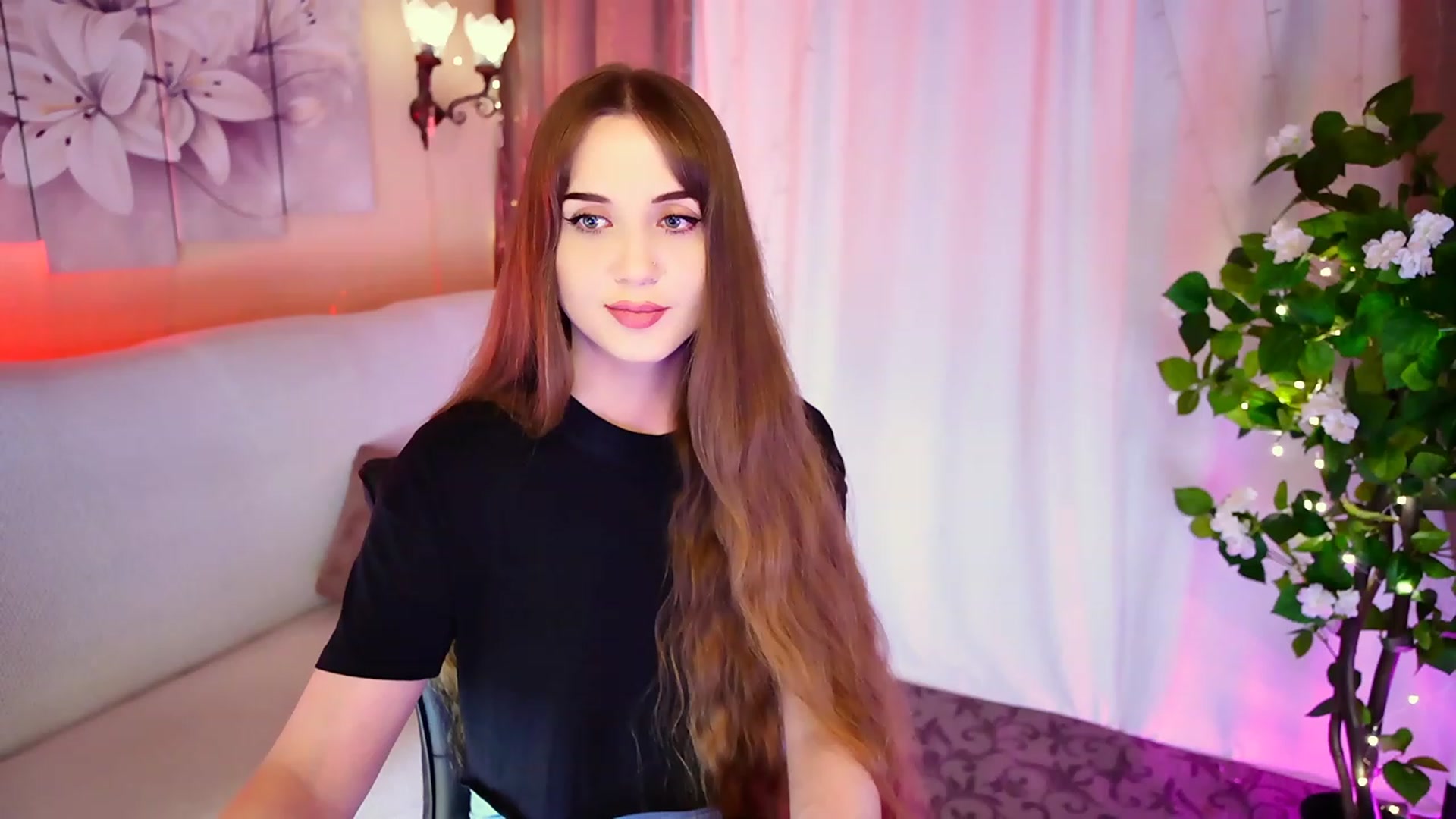 Gallery image thumbnail from Innocent_Soul's myfreecams stream on, 09/09/2023, 18:05 image 11 of 20
