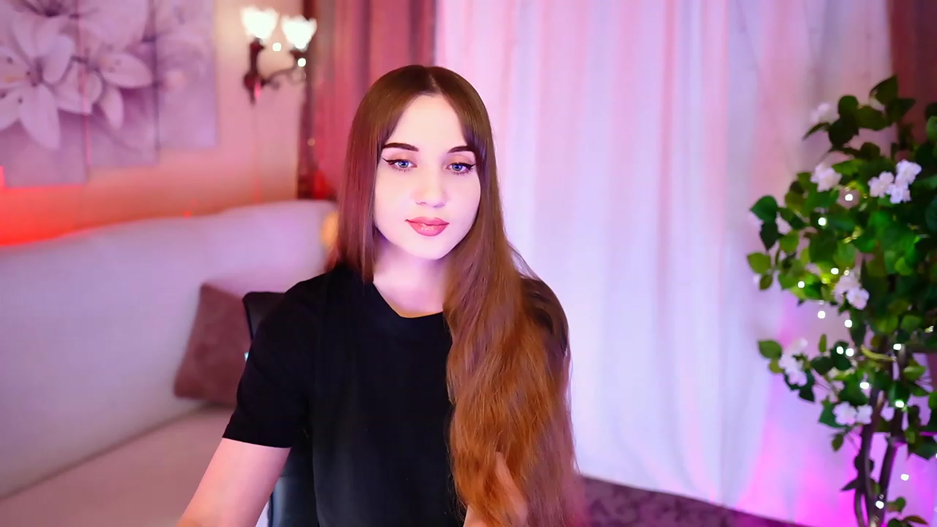 Gallery image thumbnail from Innocent_Soul's myfreecams stream on, 09/12/2023, 17:23 image 19 of 20