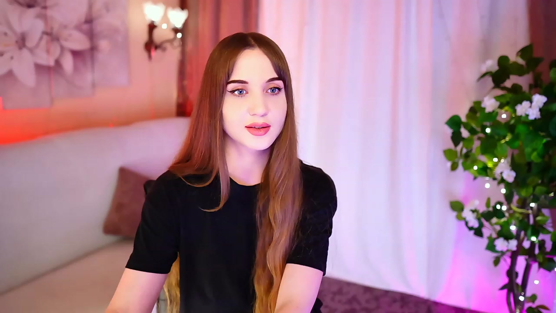 Gallery image thumbnail from Innocent_Soul's myfreecams stream on, 09/12/2023, 18:41 image 16 of 20