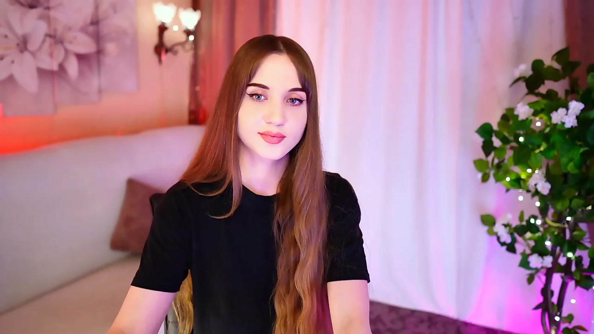 Gallery image thumbnail from Innocent_Soul's myfreecams stream on, 09/12/2023, 18:41 image 18 of 20
