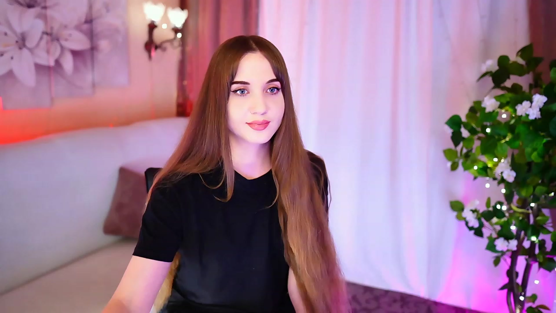 Gallery image thumbnail from Innocent_Soul's myfreecams stream on, 09/12/2023, 19:23 image 10 of 20
