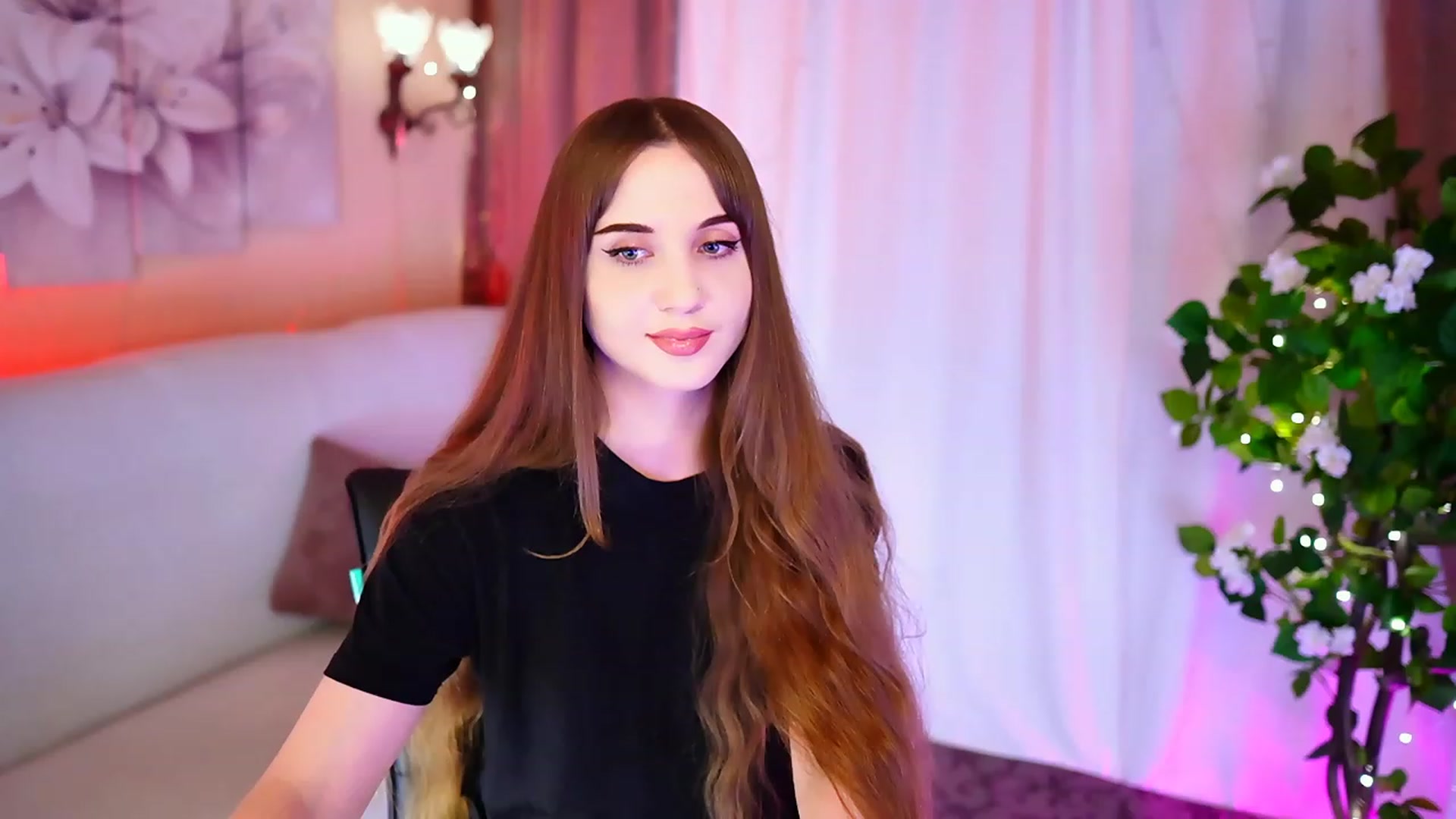 Gallery image thumbnail from Innocent_Soul's myfreecams stream on, 09/12/2023, 19:23 image 17 of 20