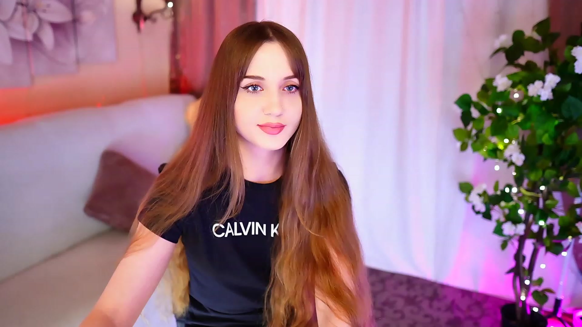 Gallery image thumbnail from Innocent_Soul's myfreecams stream on, 09/15/2023, 16:39 image 10 of 20