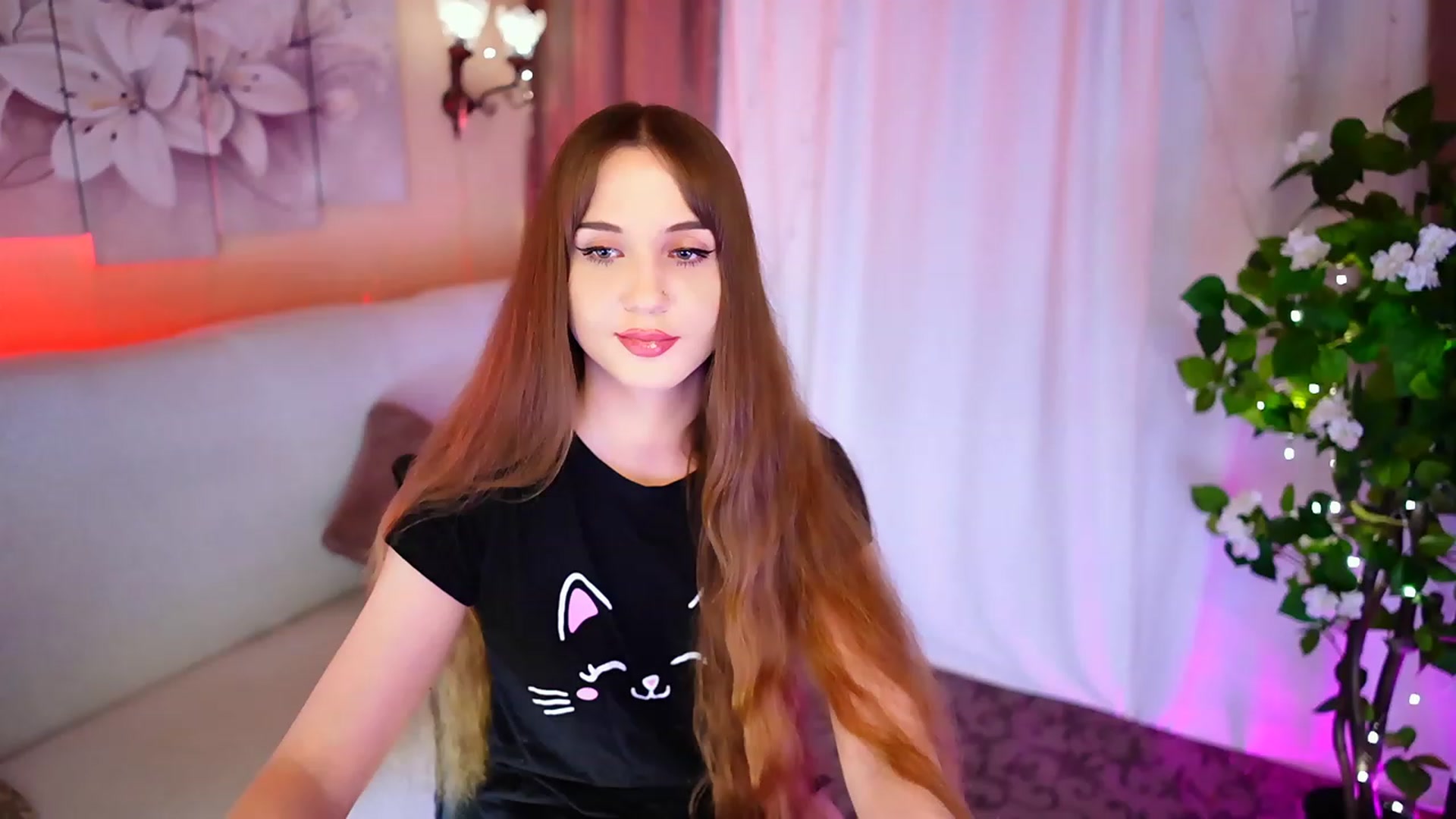 Gallery image thumbnail from Innocent_Soul's myfreecams stream on, 09/16/2023, 18:37 image 17 of 20