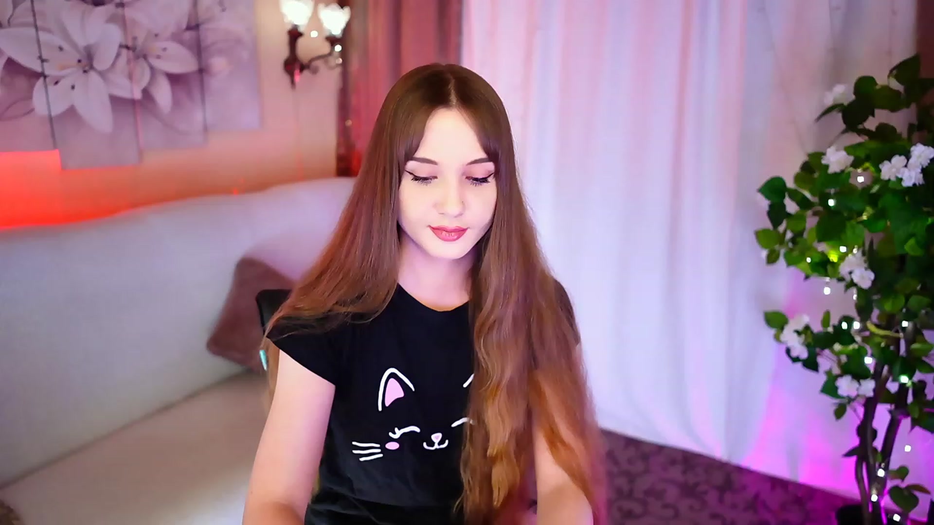 Gallery image thumbnail from Innocent_Soul's myfreecams stream on, 09/16/2023, 18:37 image 9 of 20