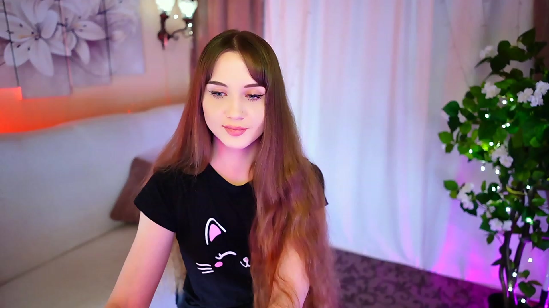 Gallery image thumbnail from Innocent_Soul's myfreecams stream on, 09/19/2023, 18:02 image 20 of 20