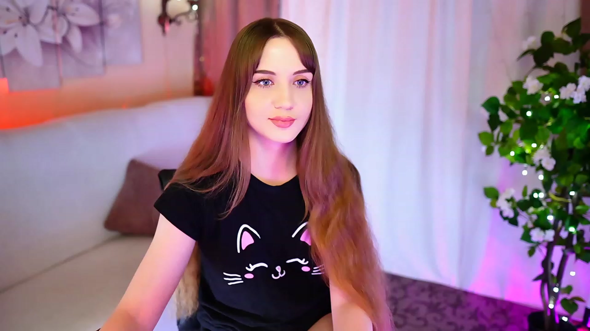 Gallery image thumbnail from Innocent_Soul's myfreecams stream on, 09/19/2023, 19:00 image 10 of 20