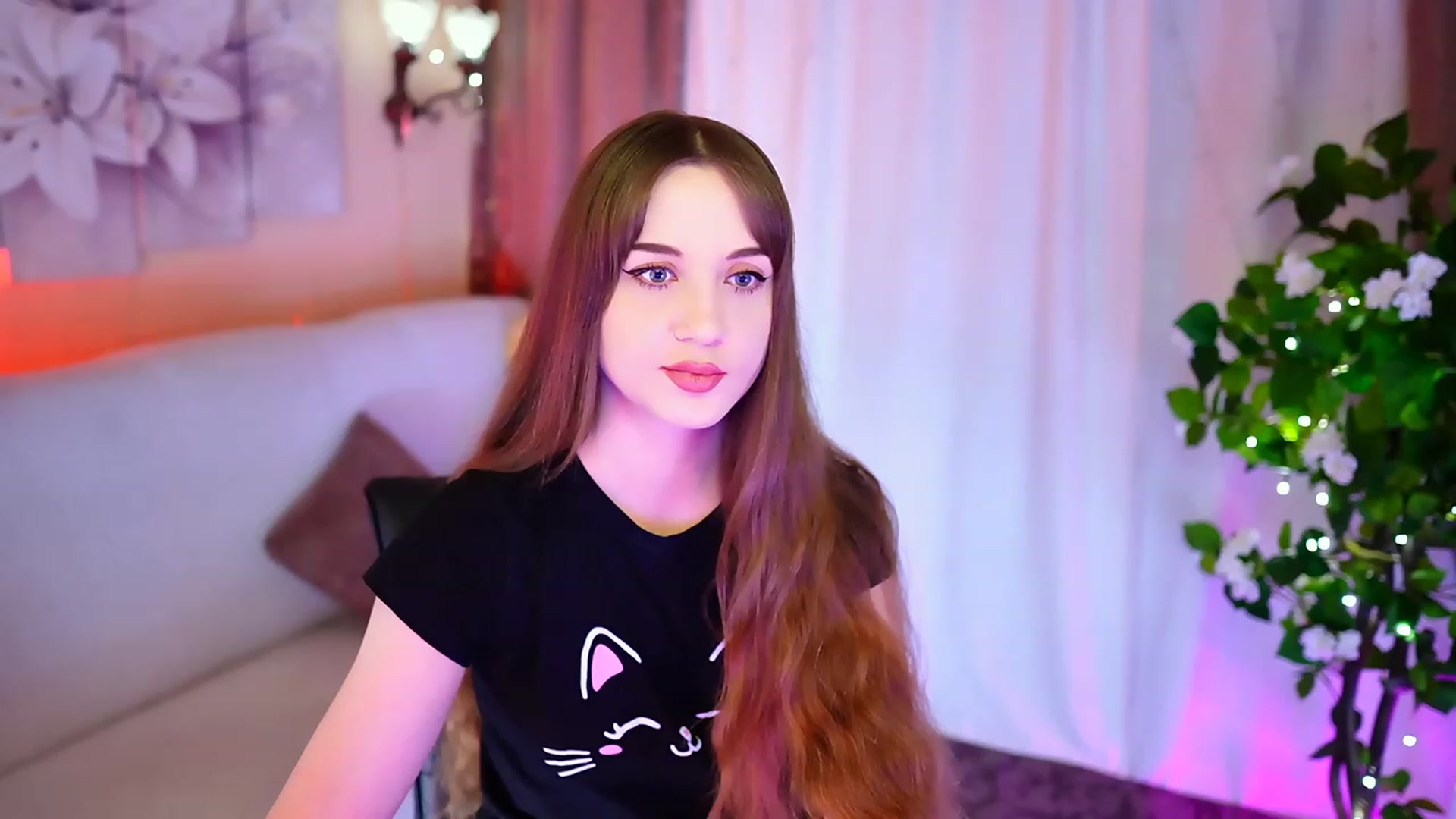 Gallery image thumbnail from Innocent_Soul's myfreecams stream on, 09/24/2023, 16:14 image 11 of 20