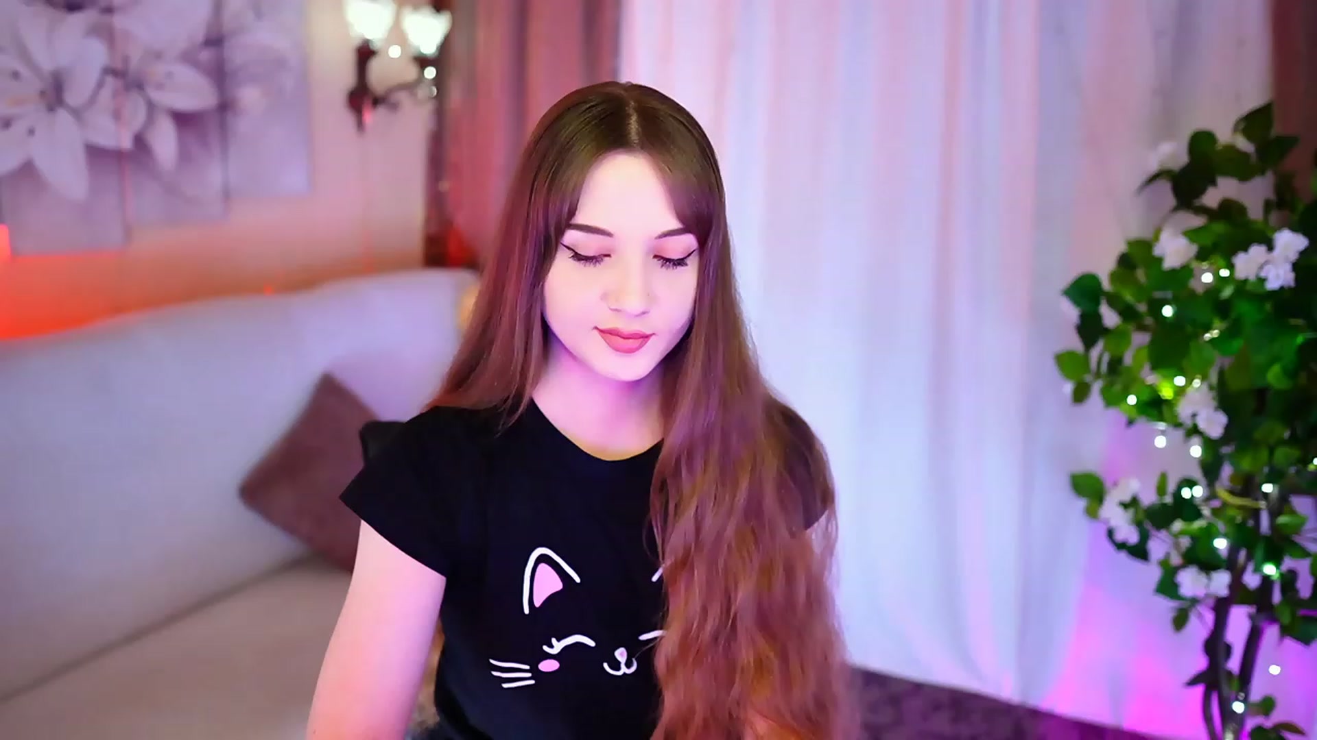Gallery image thumbnail from Innocent_Soul's myfreecams stream on, 09/24/2023, 16:14 image 20 of 20