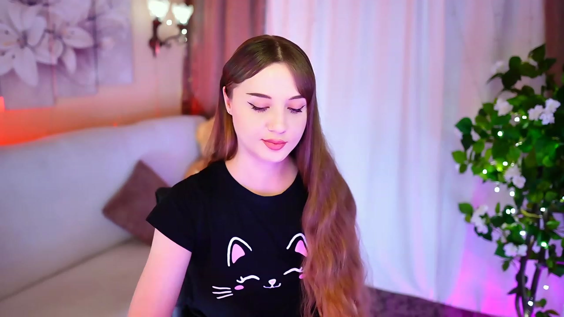 Gallery image thumbnail from Innocent_Soul's myfreecams stream on, 09/24/2023, 17:05 image 20 of 20