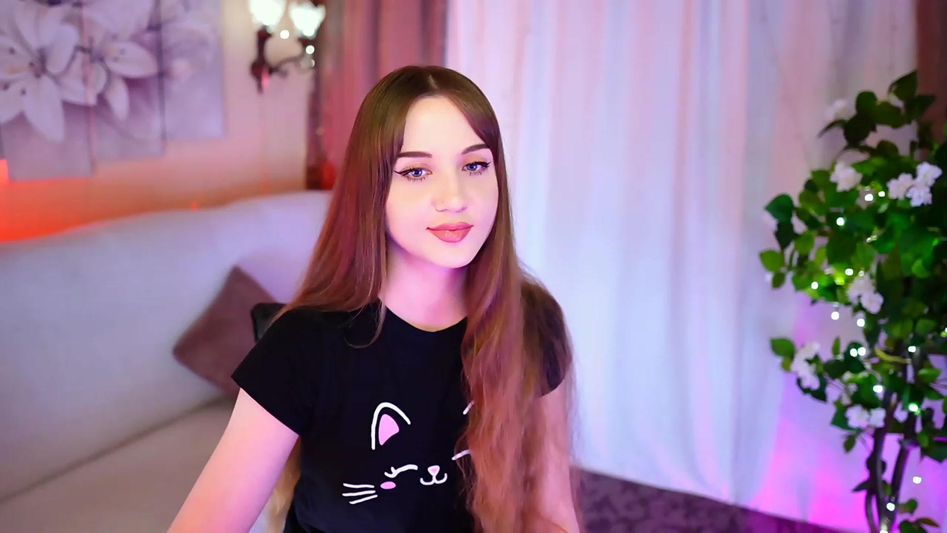 Gallery image thumbnail from Innocent_Soul's myfreecams stream on, 09/24/2023, 18:12 image 10 of 20