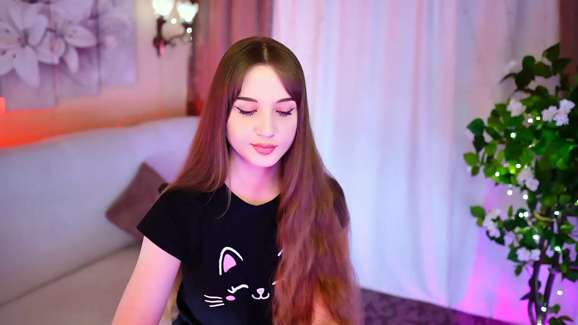 Gallery image thumbnail from Innocent_Soul's myfreecams stream on, 09/24/2023, 18:12 image 20 of 20