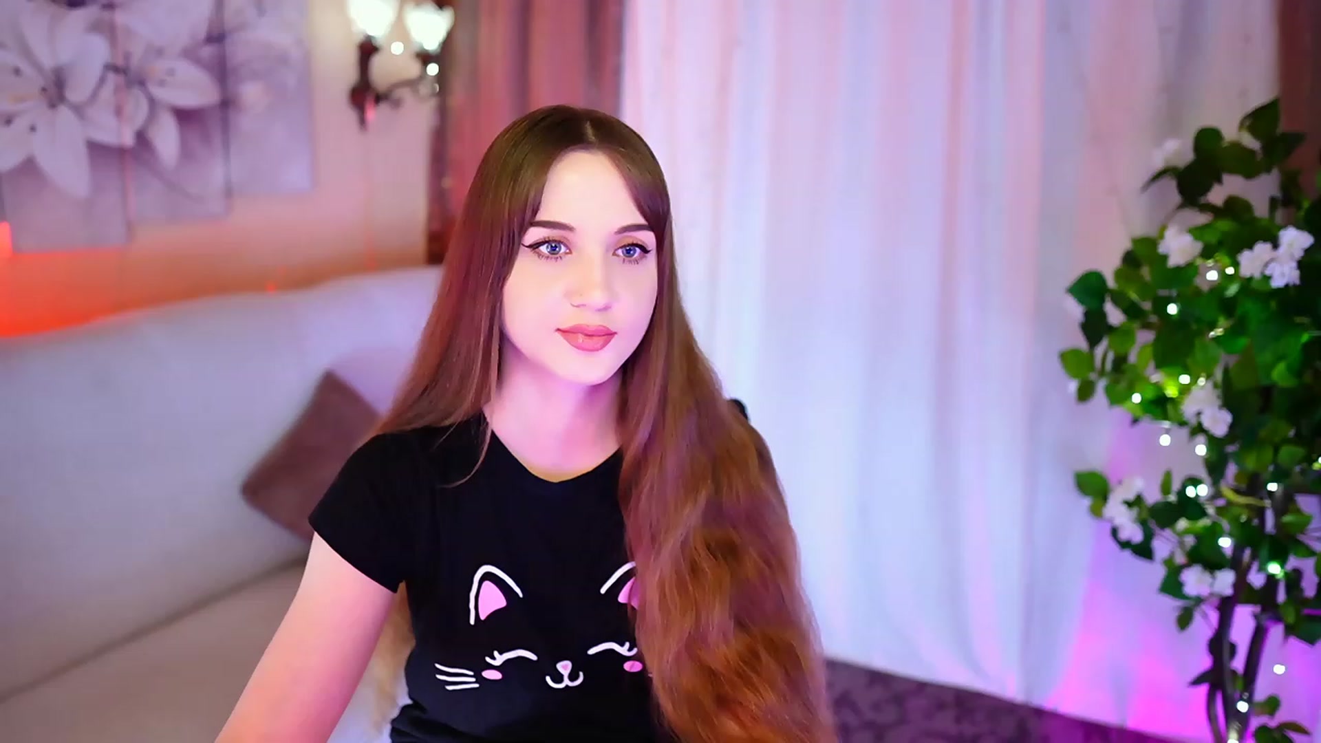 Gallery image thumbnail from Innocent_Soul's myfreecams stream on, 09/24/2023, 18:12 image 13 of 20
