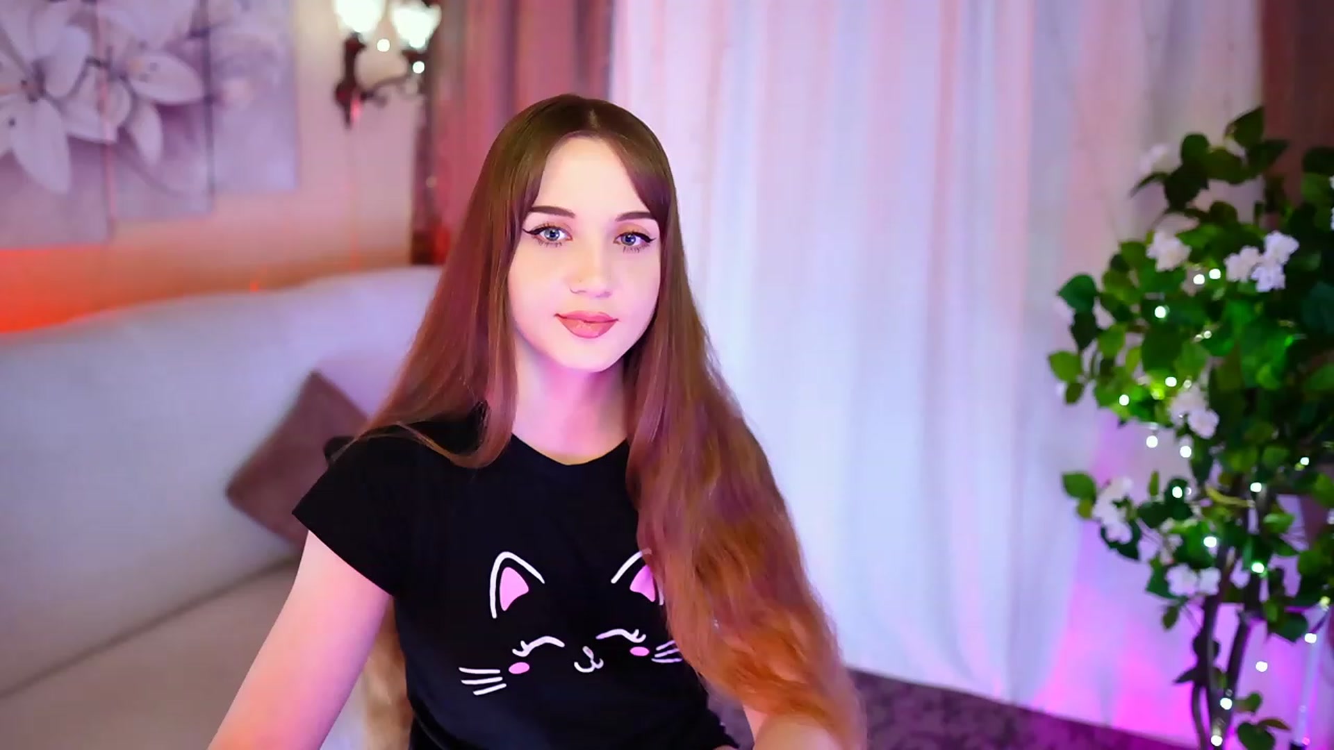 Gallery image thumbnail from Innocent_Soul's myfreecams stream on, 09/24/2023, 19:07 image 12 of 20