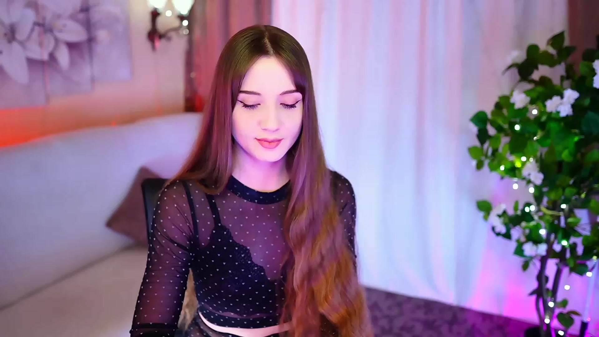 Gallery image thumbnail from Innocent_Soul's myfreecams stream on, 09/29/2023, 16:52 image 13 of 20