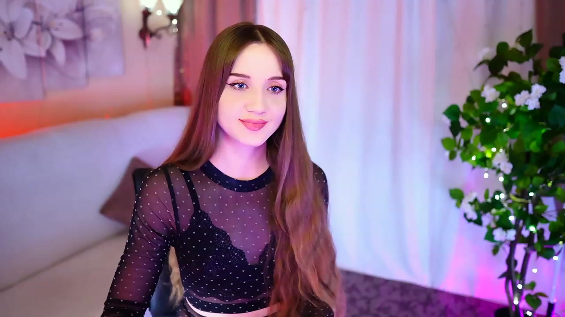 Gallery image thumbnail from Innocent_Soul's myfreecams stream on, 09/29/2023, 16:52 image 10 of 20