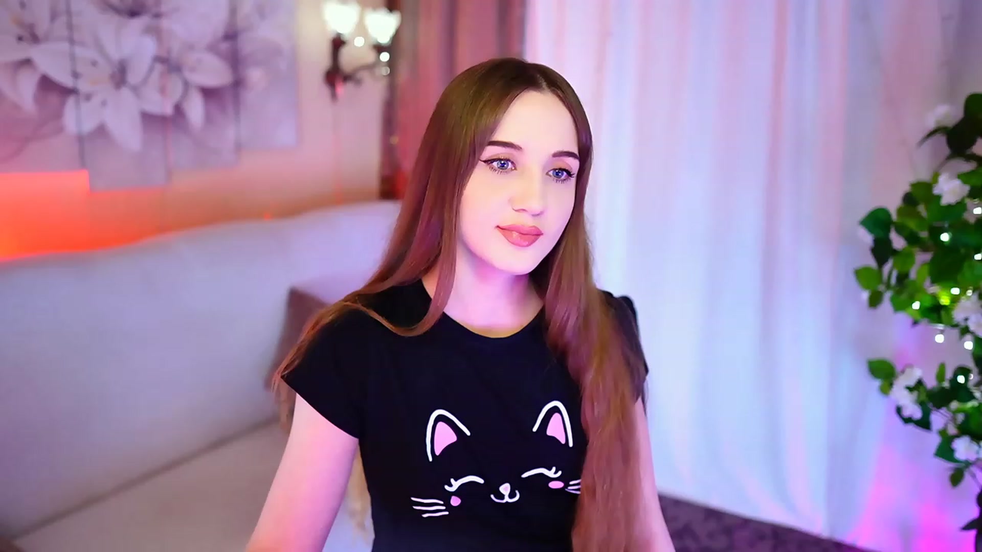 Gallery image thumbnail from Innocent_Soul's myfreecams stream on, 09/30/2023, 19:16 image 13 of 20