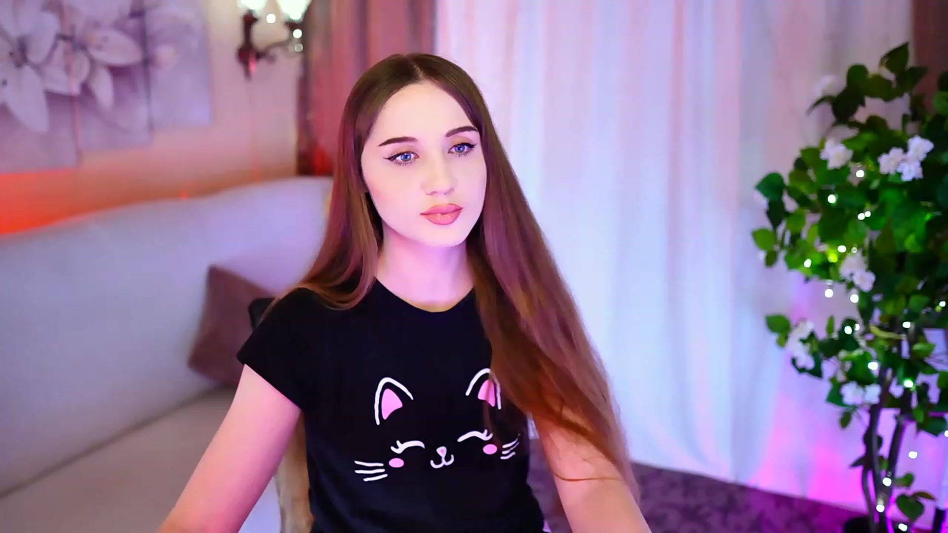 Gallery image thumbnail from Innocent_Soul's myfreecams stream on, 09/30/2023, 22:03 image 1 of 20