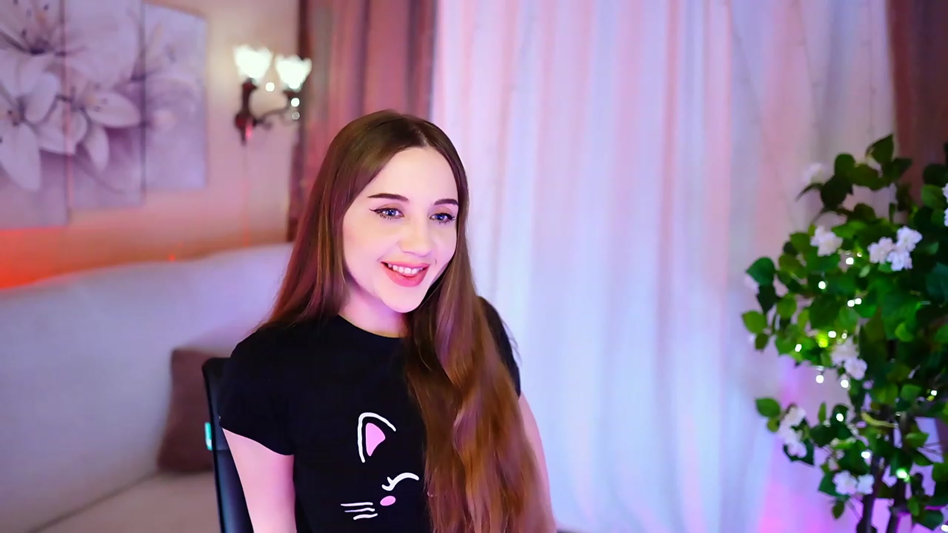 Gallery image thumbnail from Innocent_Soul's myfreecams stream on, 09/30/2023, 22:57 image 18 of 20