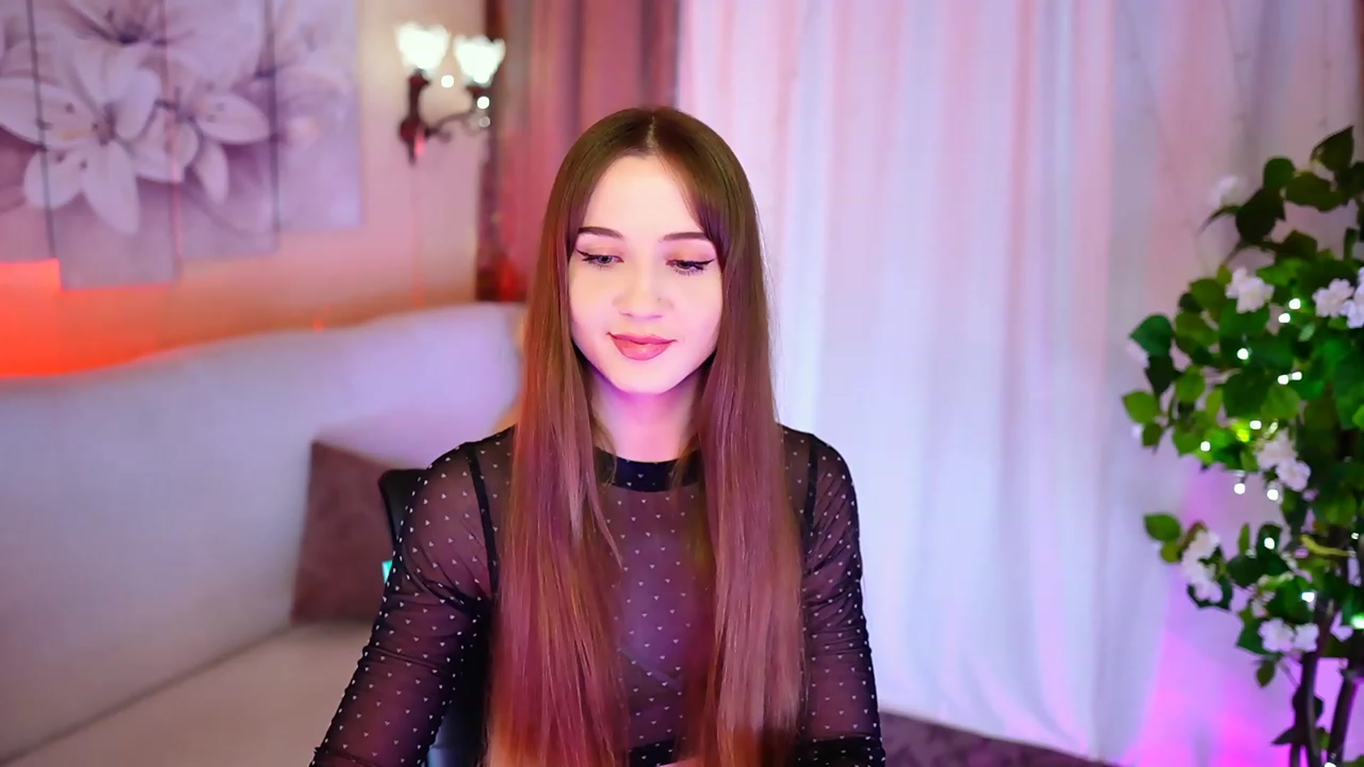 Gallery image thumbnail from Innocent_Soul's myfreecams stream on, 10/09/2023, 16:28 image 19 of 20