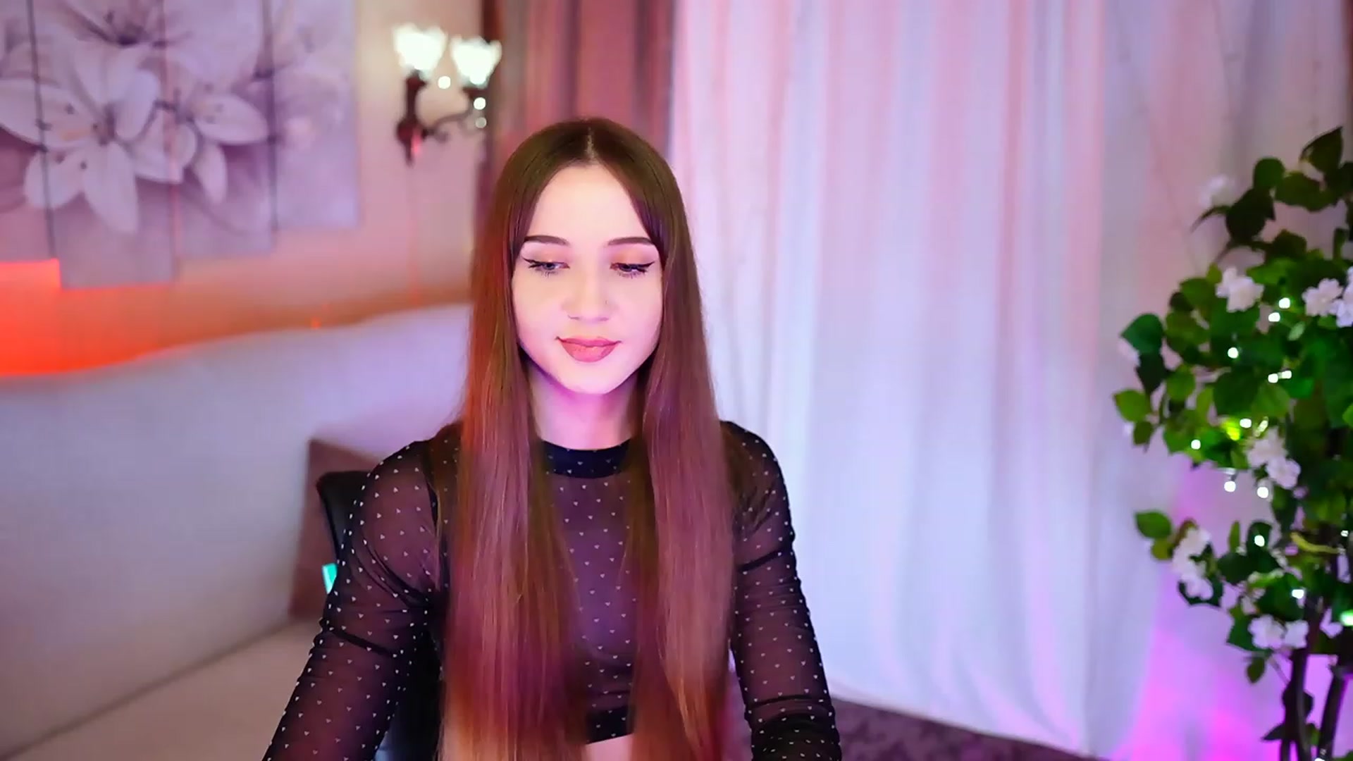 Gallery image thumbnail from Innocent_Soul's myfreecams stream on, 10/09/2023, 18:23 image 20 of 20