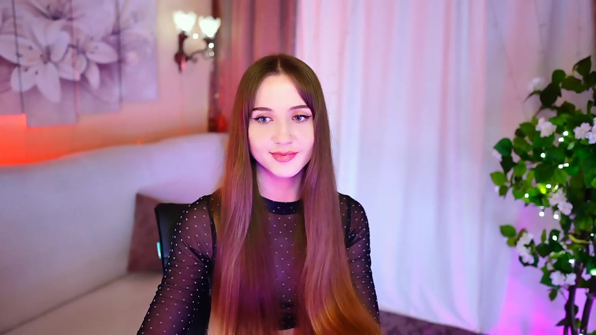 Gallery image thumbnail from Innocent_Soul's myfreecams stream on, 10/09/2023, 19:32 image 20 of 20