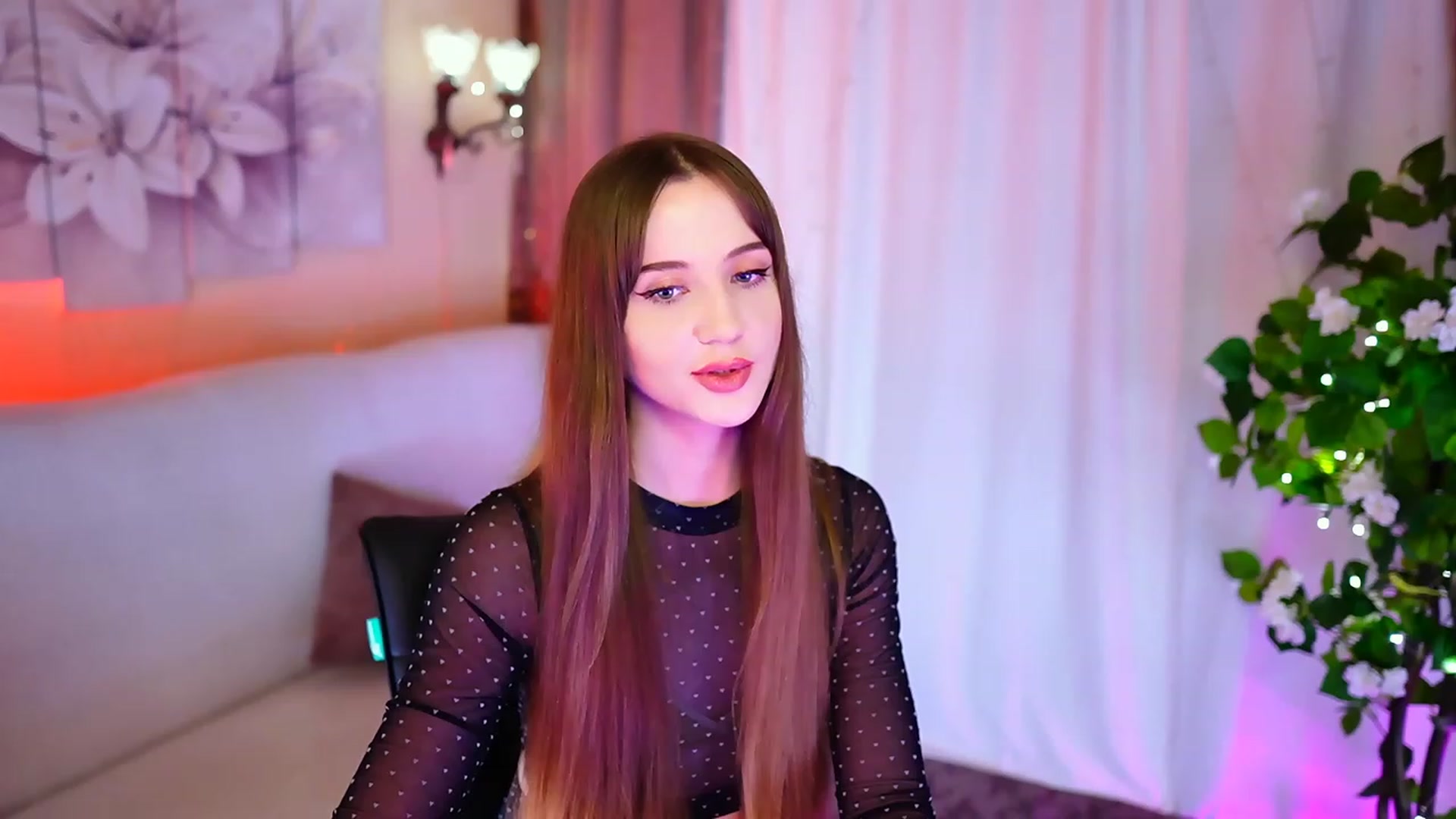 Gallery image thumbnail from Innocent_Soul's myfreecams stream on, 10/09/2023, 20:32 image 20 of 20