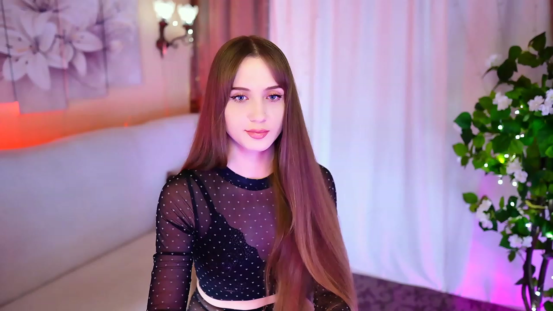 Gallery image thumbnail from Innocent_Soul's myfreecams stream on, 10/11/2023, 16:56 image 3 of 20