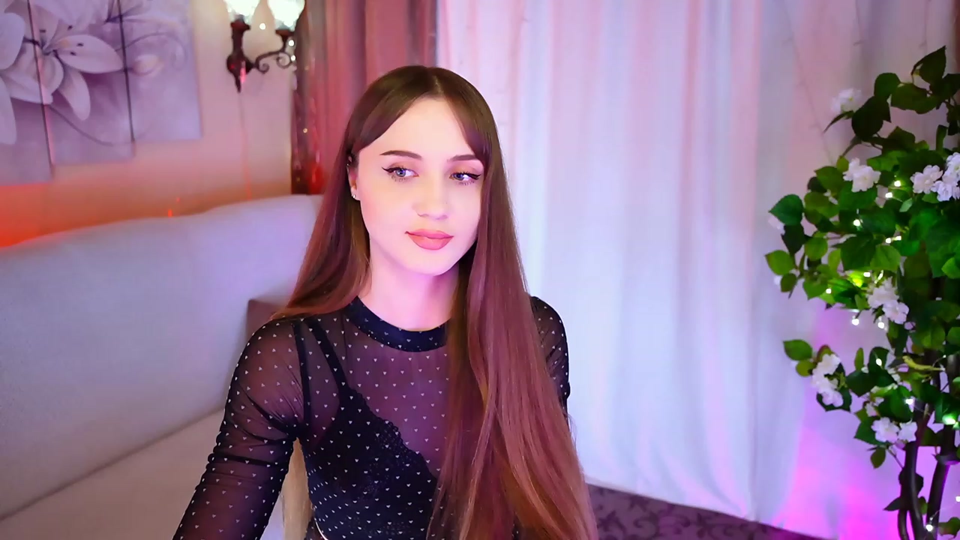 Gallery image thumbnail from Innocent_Soul's myfreecams stream on, 10/11/2023, 18:18 image 10 of 20