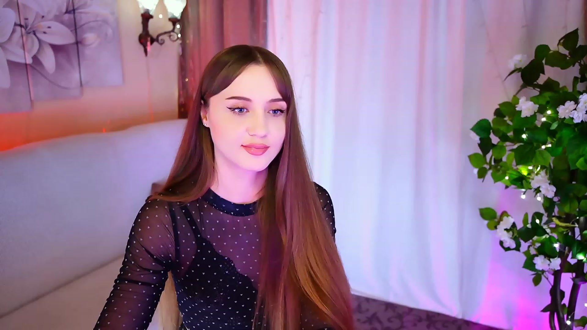 Gallery image thumbnail from Innocent_Soul's myfreecams stream on, 10/11/2023, 18:18 image 17 of 20