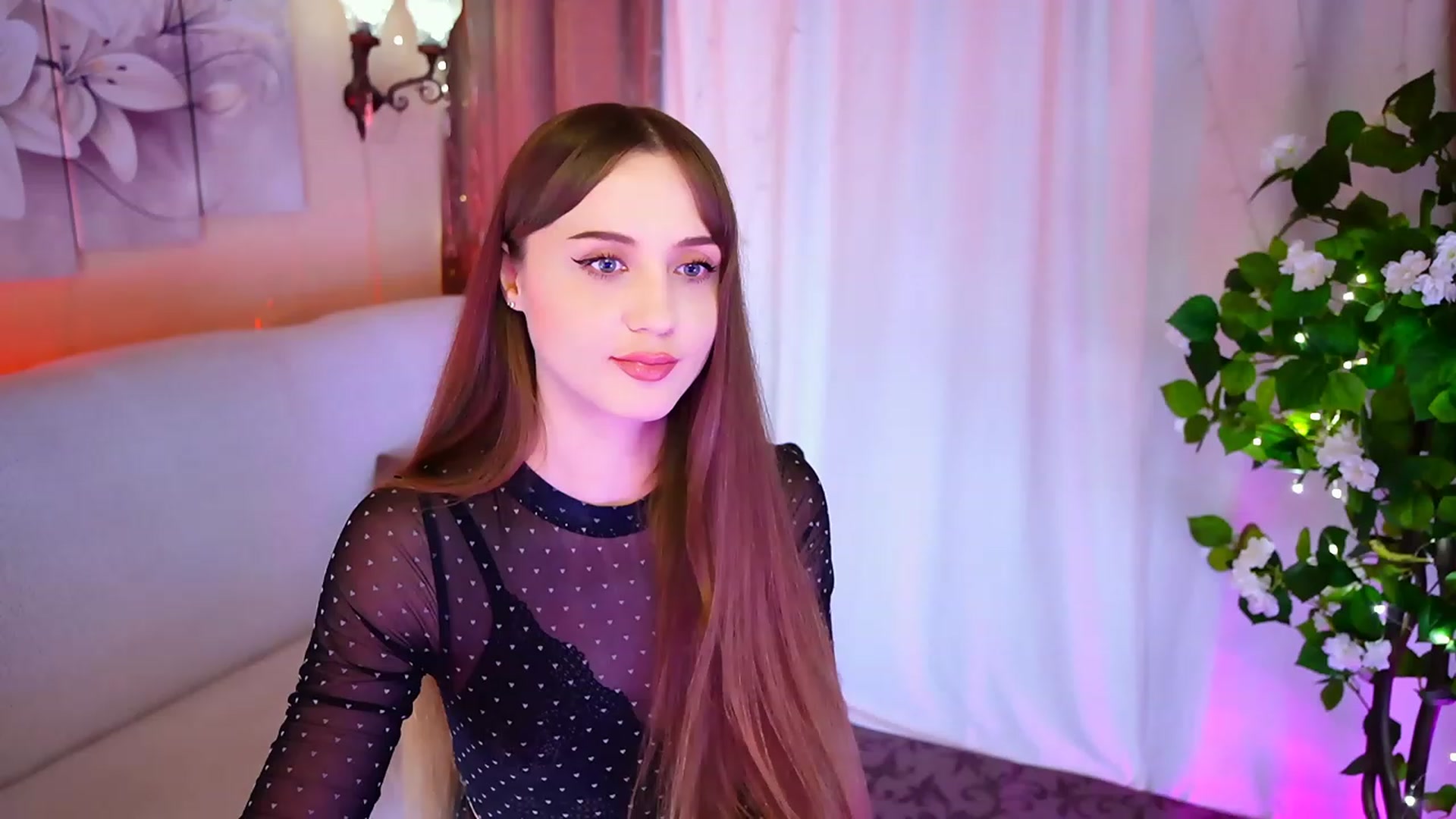 Gallery image thumbnail from Innocent_Soul's myfreecams stream on, 10/11/2023, 18:18 image 15 of 20