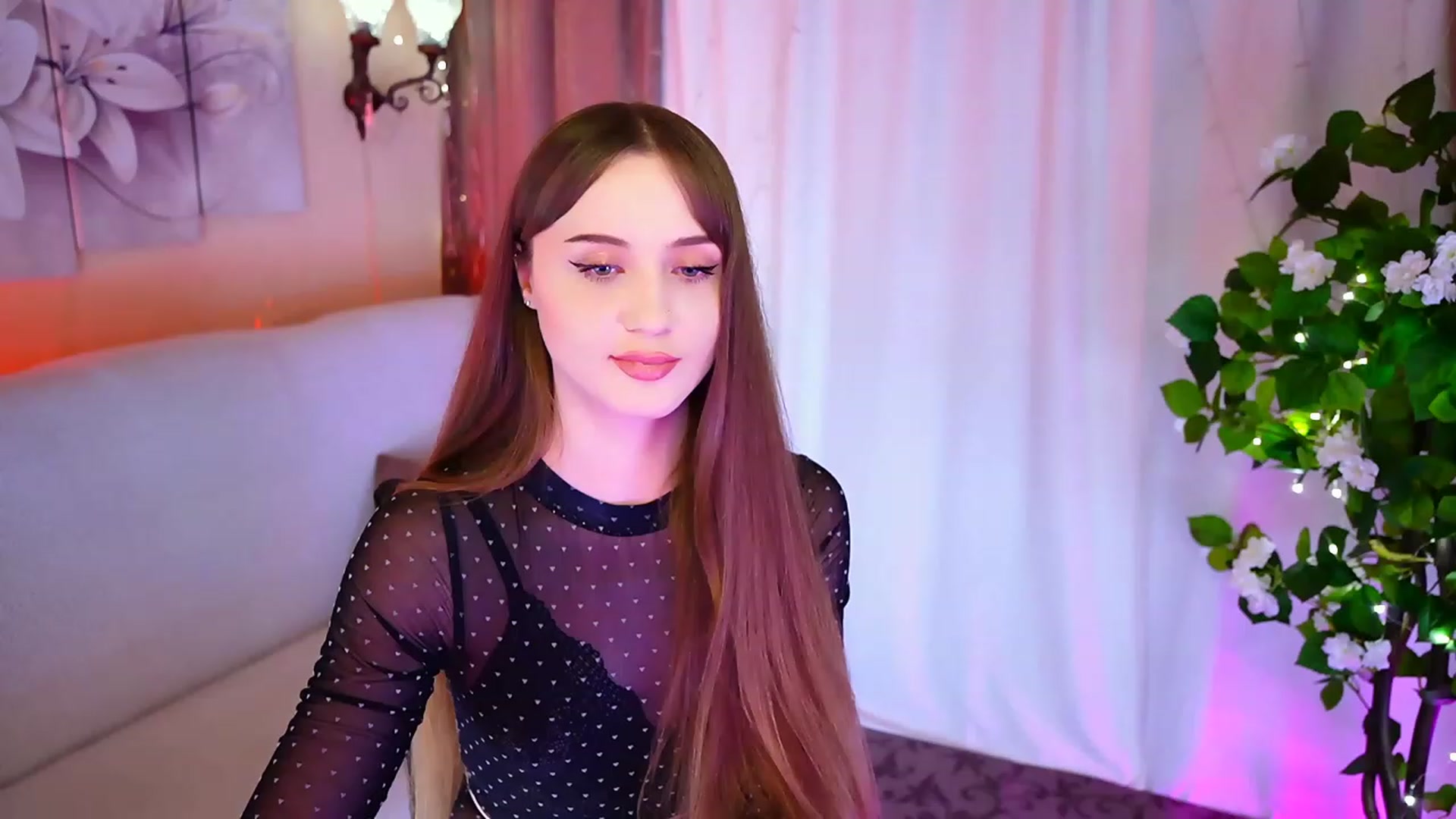 Gallery image thumbnail from Innocent_Soul's myfreecams stream on, 10/11/2023, 18:18 image 14 of 20