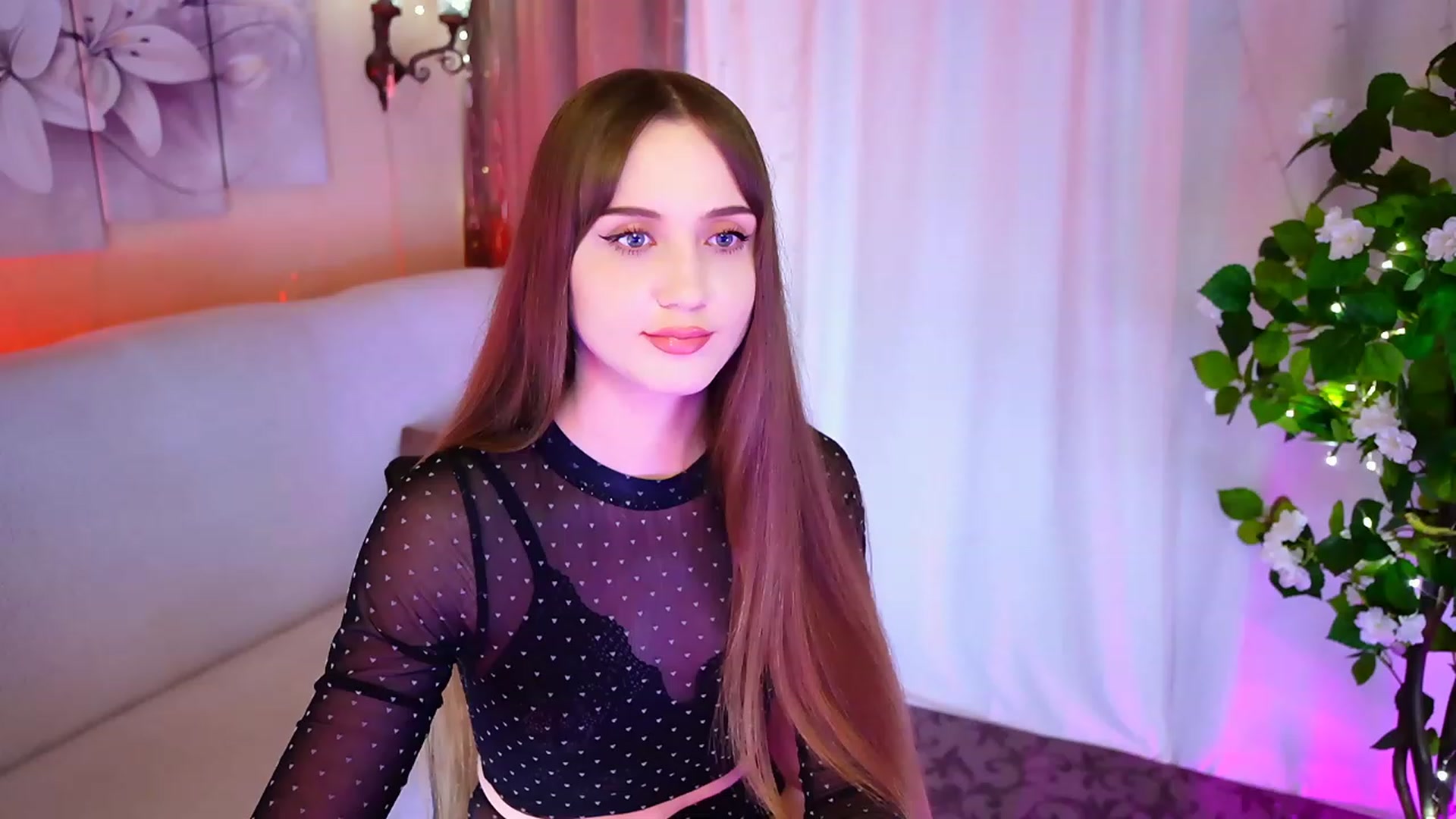 Gallery image thumbnail from Innocent_Soul's myfreecams stream on, 10/11/2023, 21:02 image 10 of 20