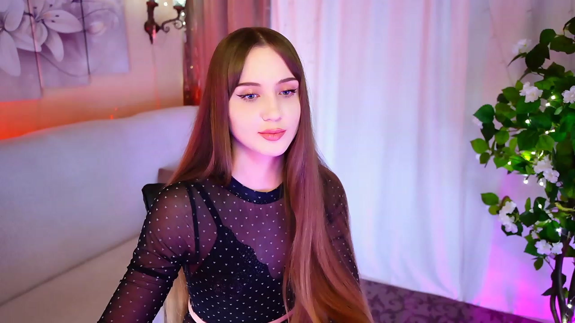 Gallery image thumbnail from Innocent_Soul's myfreecams stream on, 10/11/2023, 21:02 image 2 of 20