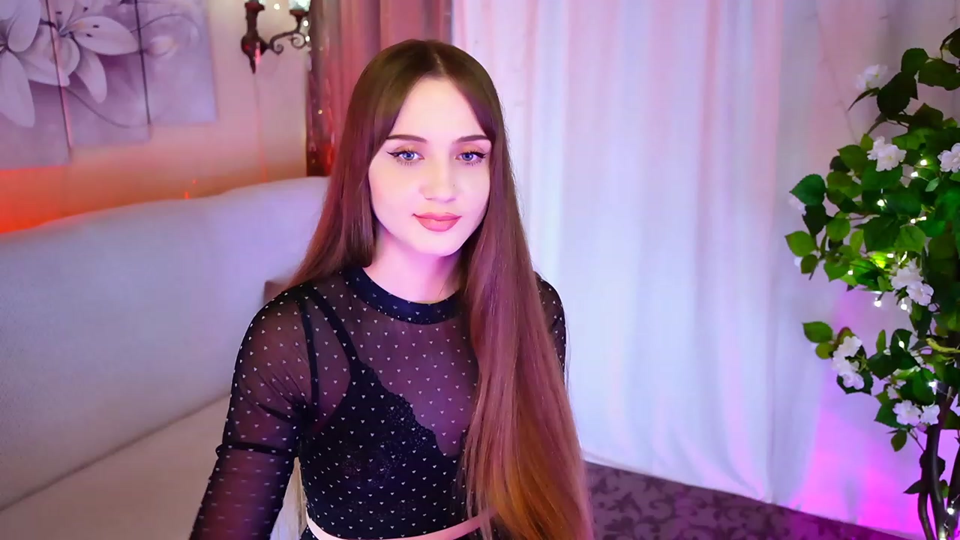 Gallery image thumbnail from Innocent_Soul's myfreecams stream on, 10/11/2023, 21:02 image 12 of 20