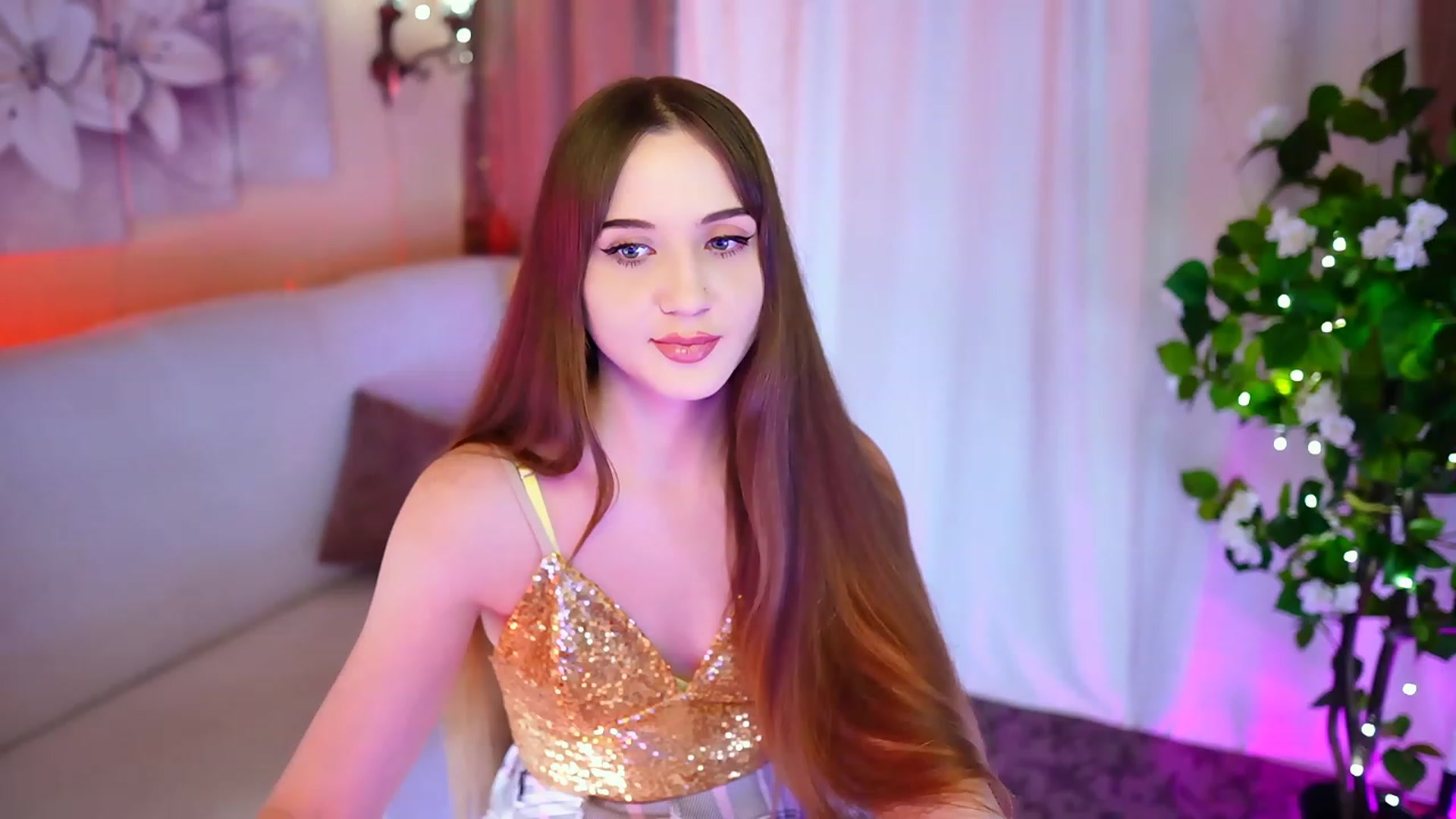 Gallery image thumbnail from Innocent_Soul's myfreecams stream on, 10/13/2023, 15:45 image 10 of 20