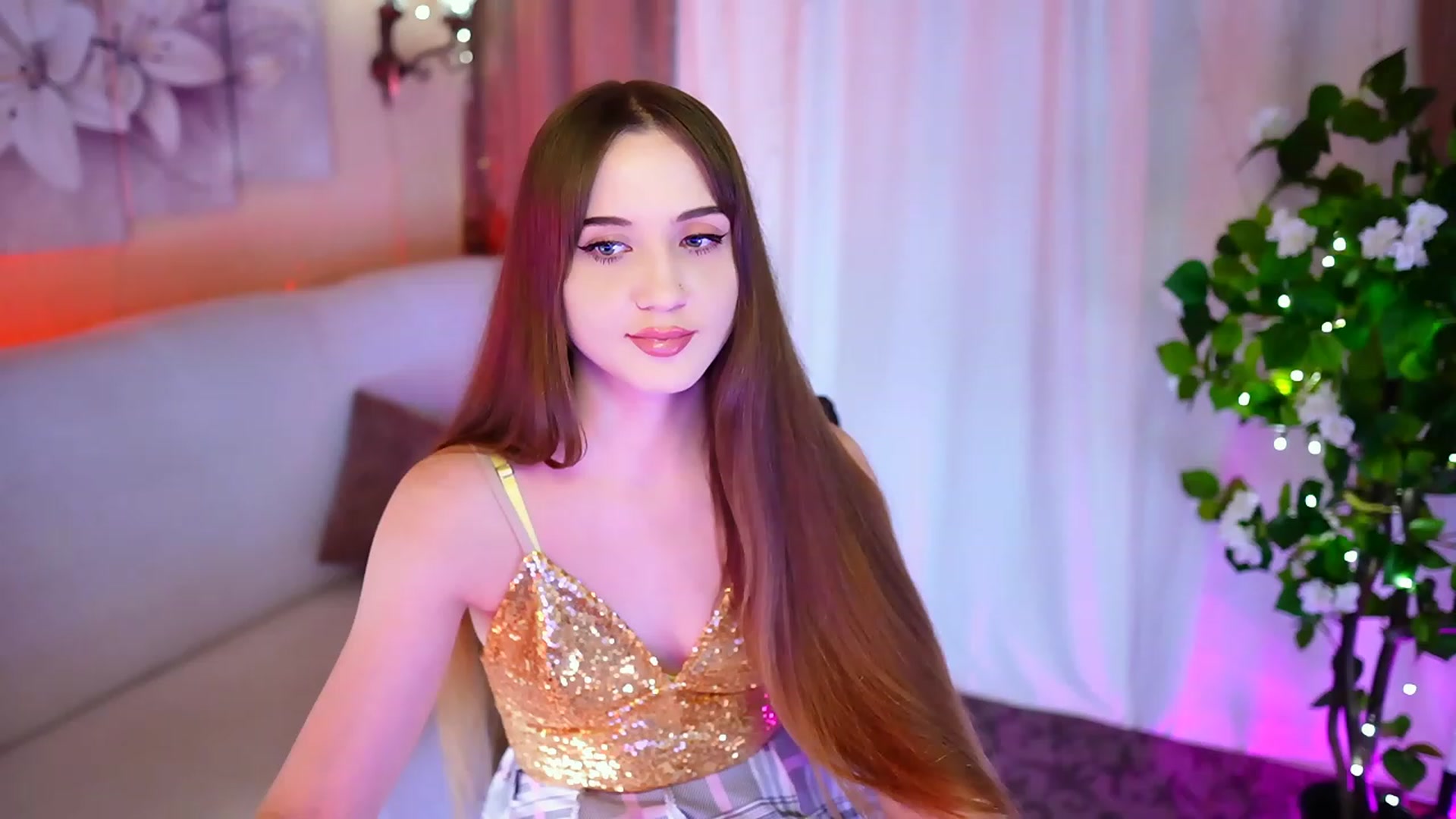 Gallery image thumbnail from Innocent_Soul's myfreecams stream on, 10/13/2023, 15:45 image 1 of 20