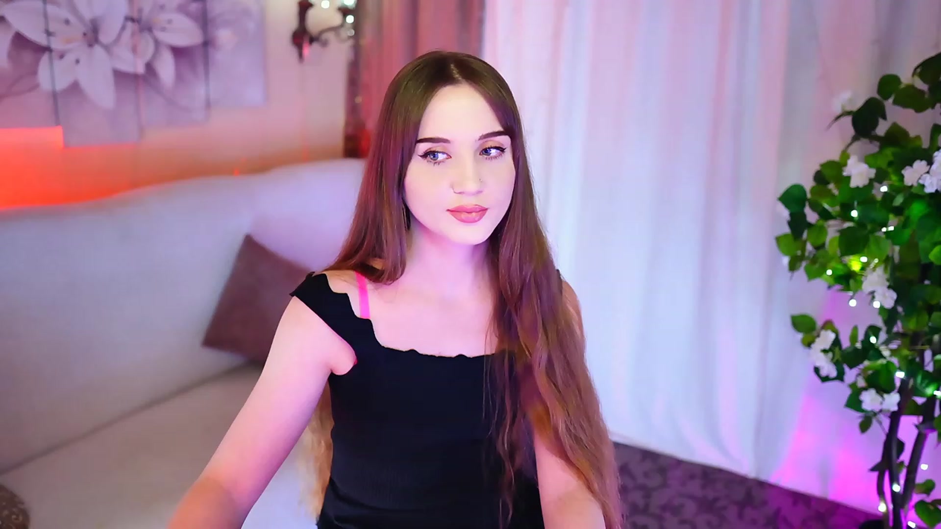 Gallery image thumbnail from Innocent_Soul's myfreecams stream on, 10/27/2023, 17:31 image 20 of 20