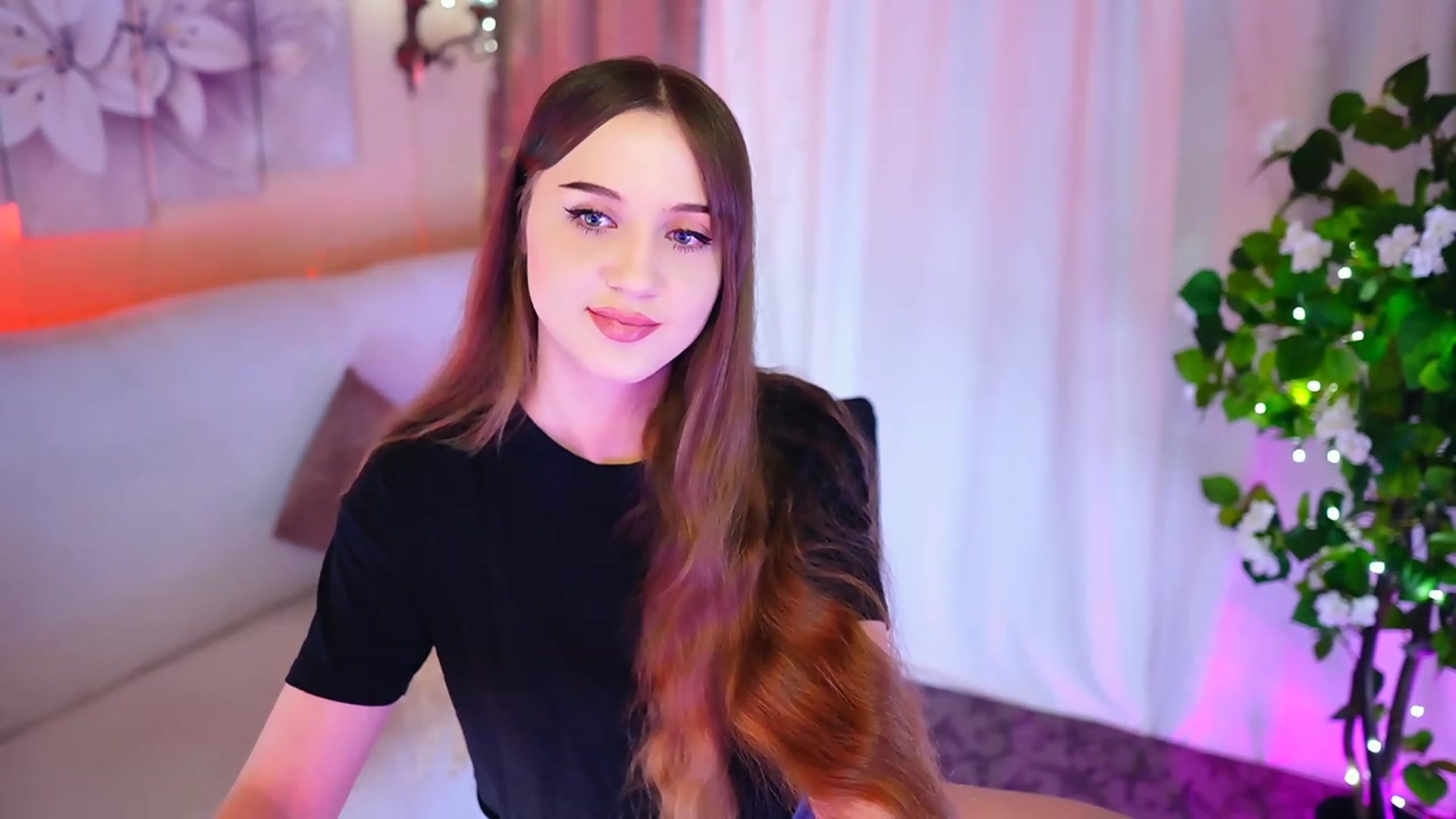 Gallery image thumbnail from Innocent_Soul's myfreecams stream on, 10/29/2023, 15:22 image 20 of 20
