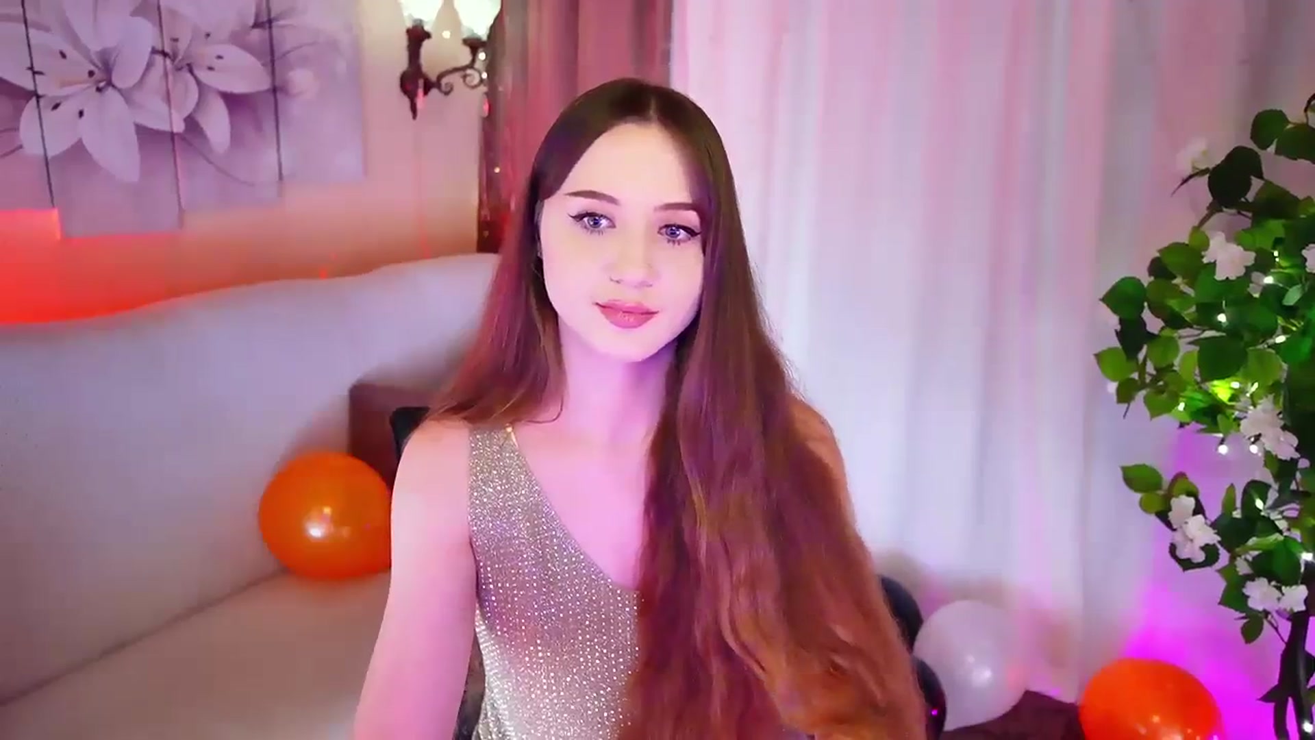 Gallery image thumbnail from Innocent_Soul's myfreecams stream on, 11/05/2023, 16:17 image 18 of 20