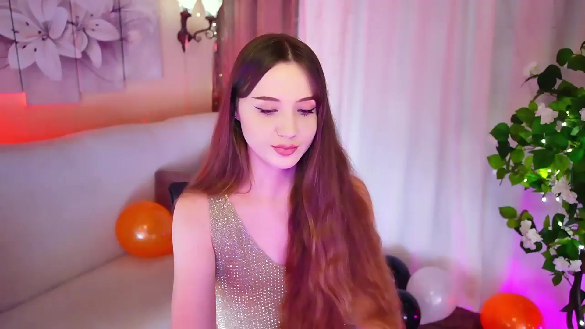 Gallery image thumbnail from Innocent_Soul's myfreecams stream on, 11/05/2023, 16:17 image 19 of 20