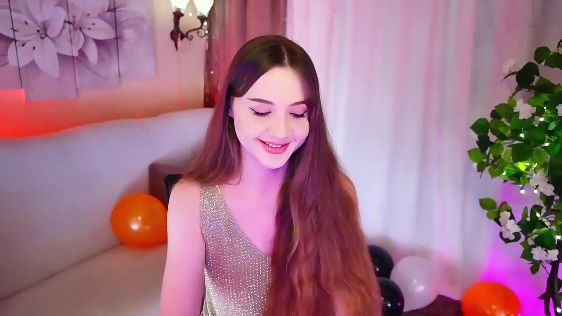 Gallery image thumbnail from Innocent_Soul's myfreecams stream on, 11/05/2023, 16:17 image 17 of 20