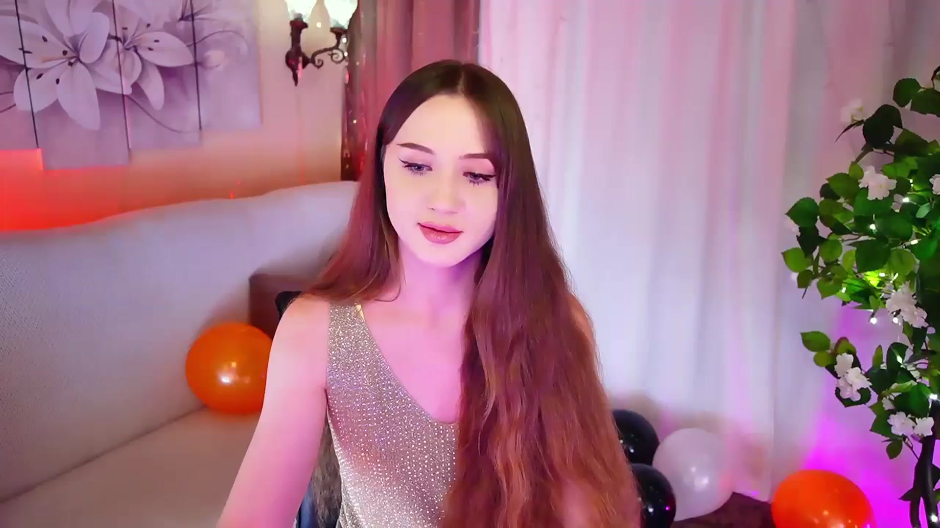 Gallery image thumbnail from Innocent_Soul's myfreecams stream on, 11/05/2023, 16:17 image 12 of 20