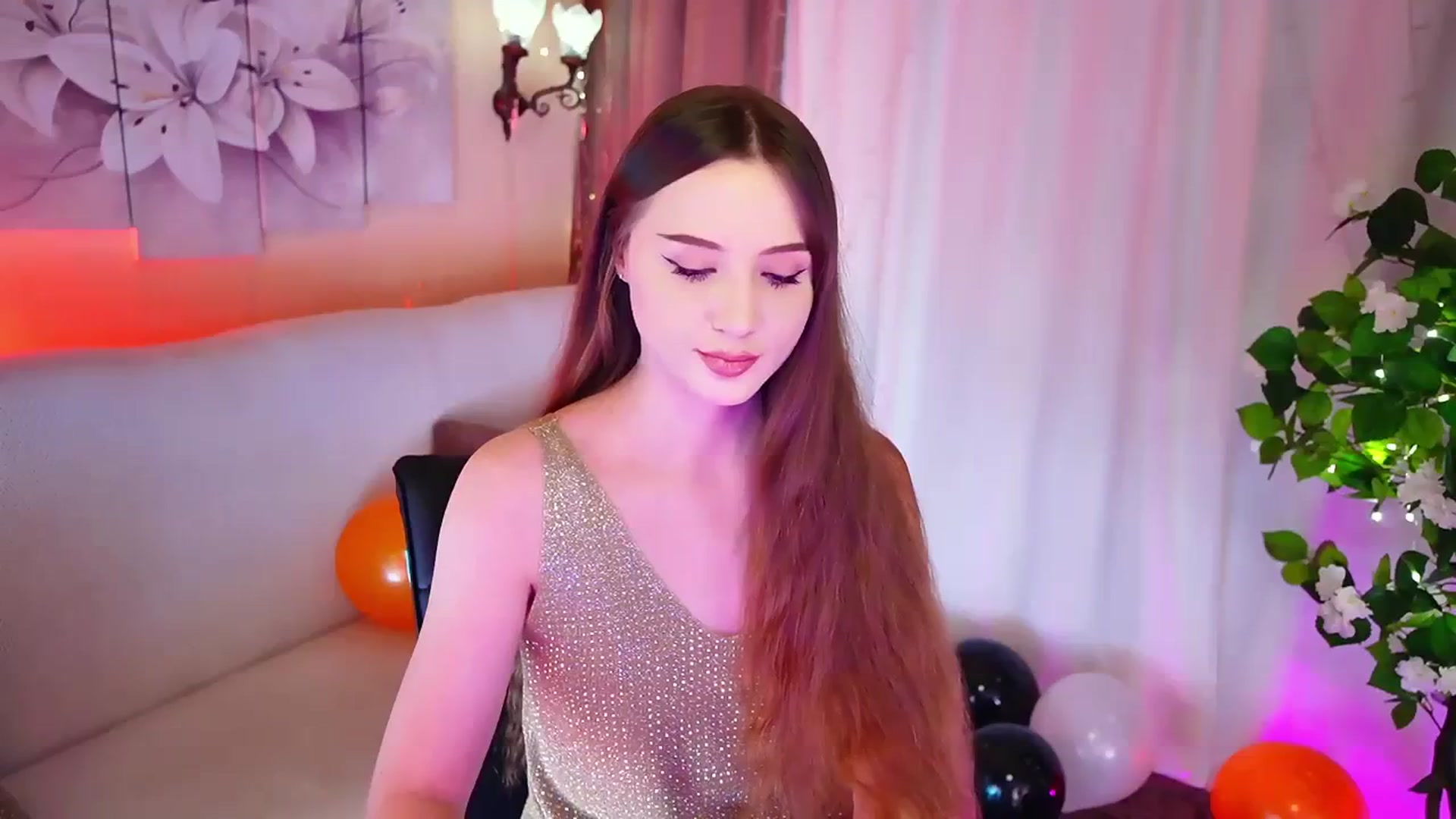 Gallery image thumbnail from Innocent_Soul's myfreecams stream on, 11/05/2023, 17:34 image 13 of 20
