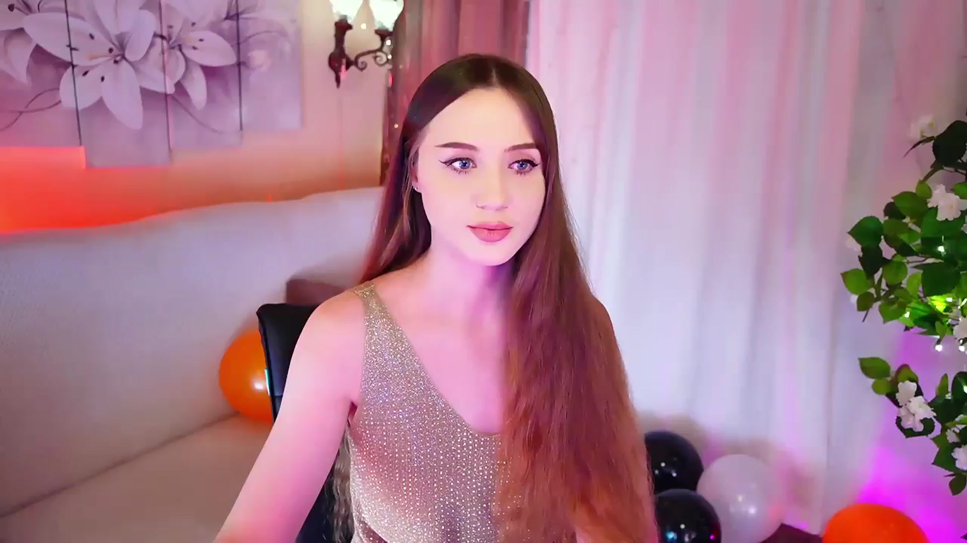 Gallery image thumbnail from Innocent_Soul's myfreecams stream on, 11/05/2023, 17:34 image 14 of 20