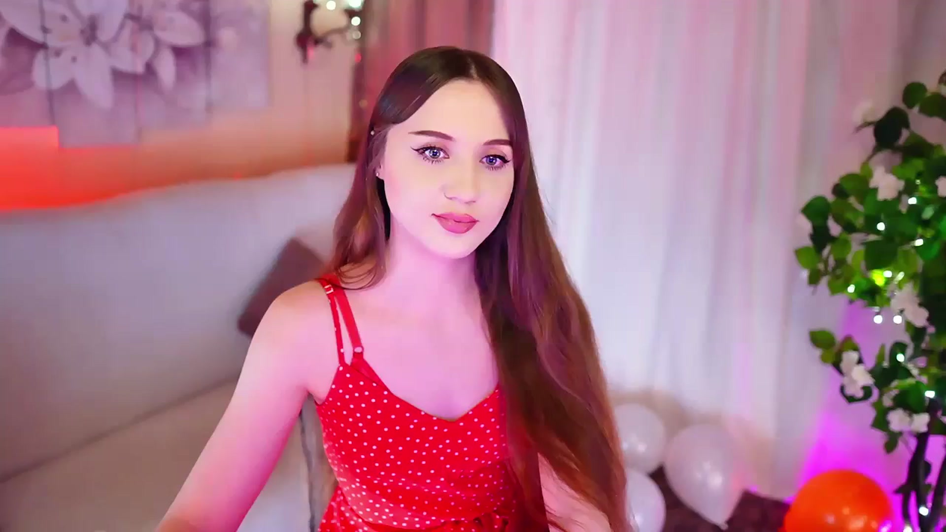 Gallery image thumbnail from Innocent_Soul's myfreecams stream on, 11/06/2023, 19:07 image 20 of 20