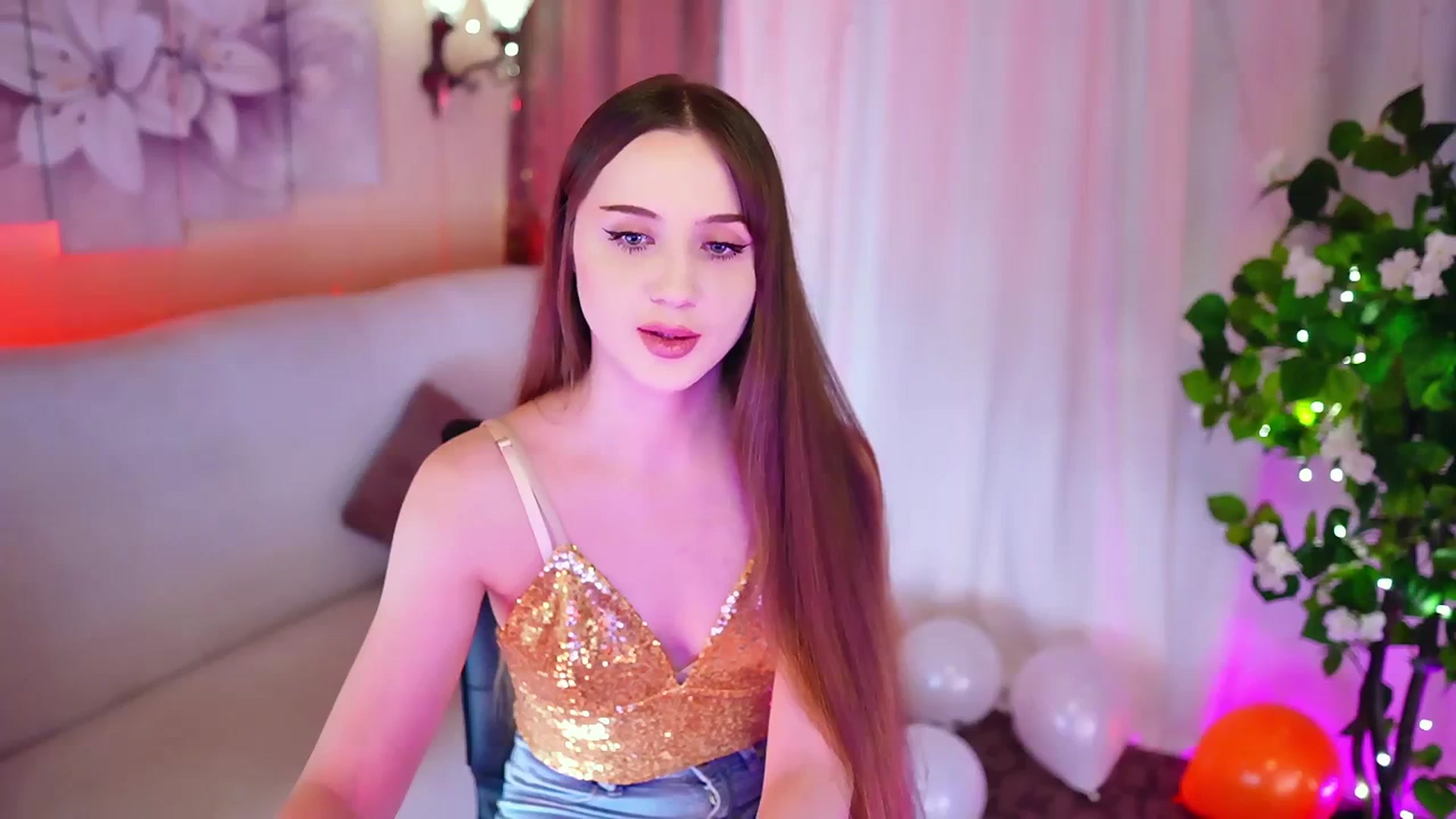 Gallery image thumbnail from Innocent_Soul's myfreecams stream on, 11/07/2023, 11:43 image 4 of 20