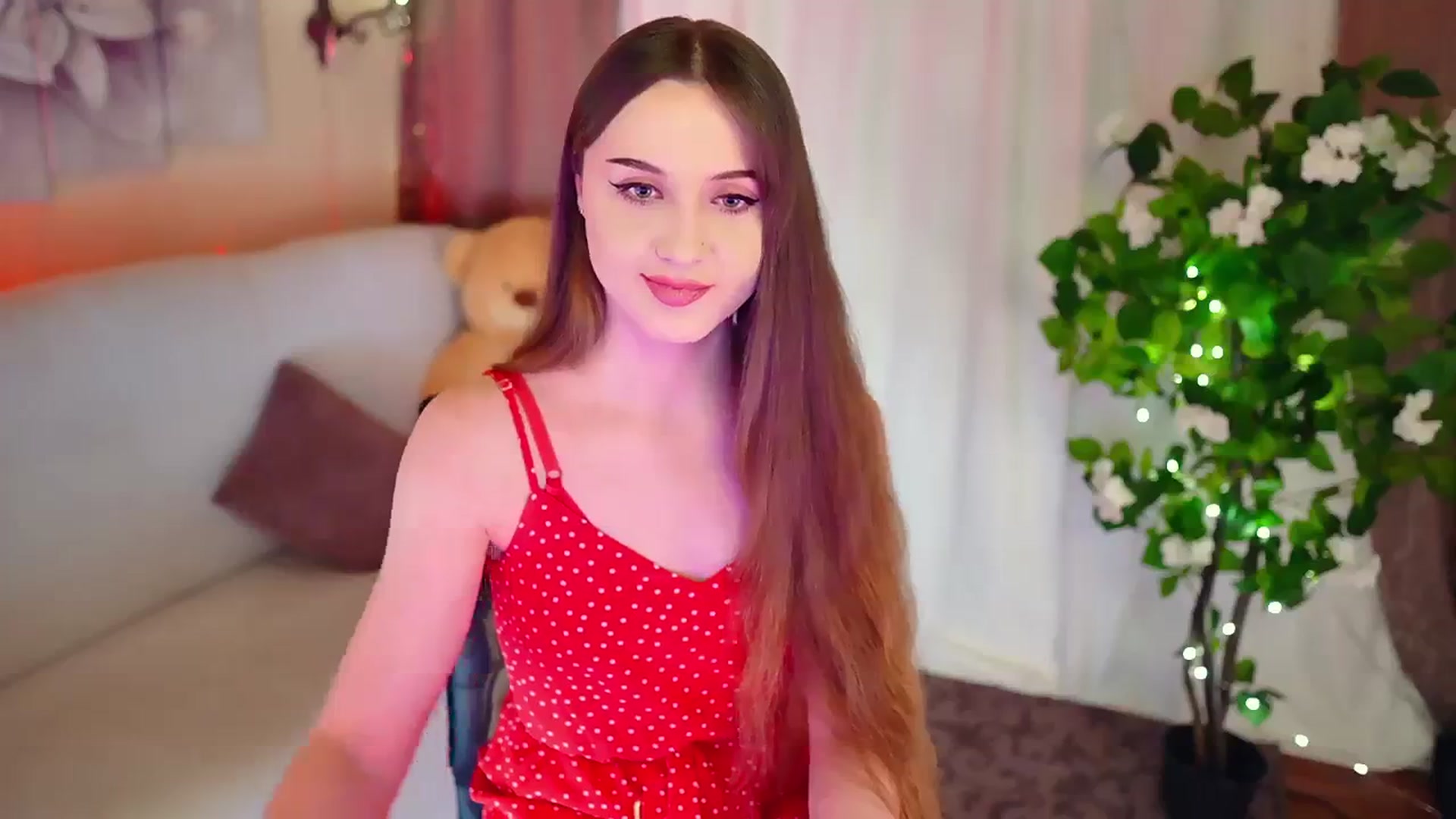 Gallery image thumbnail from Innocent_Soul's myfreecams stream on, 11/15/2023, 15:44 image 2 of 20