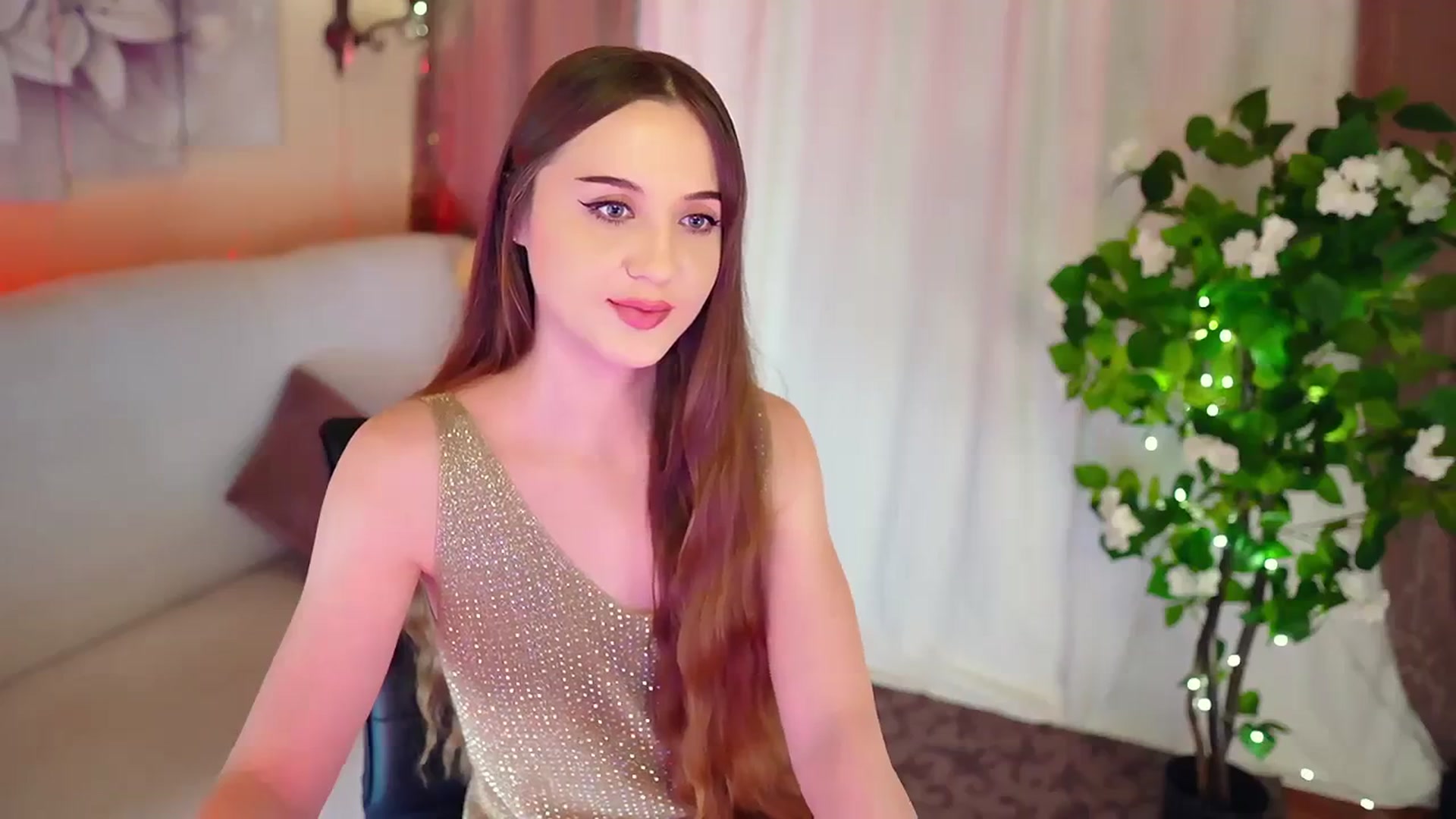 Gallery image thumbnail from Innocent_Soul's myfreecams stream on, 11/16/2023, 17:40 image 20 of 20